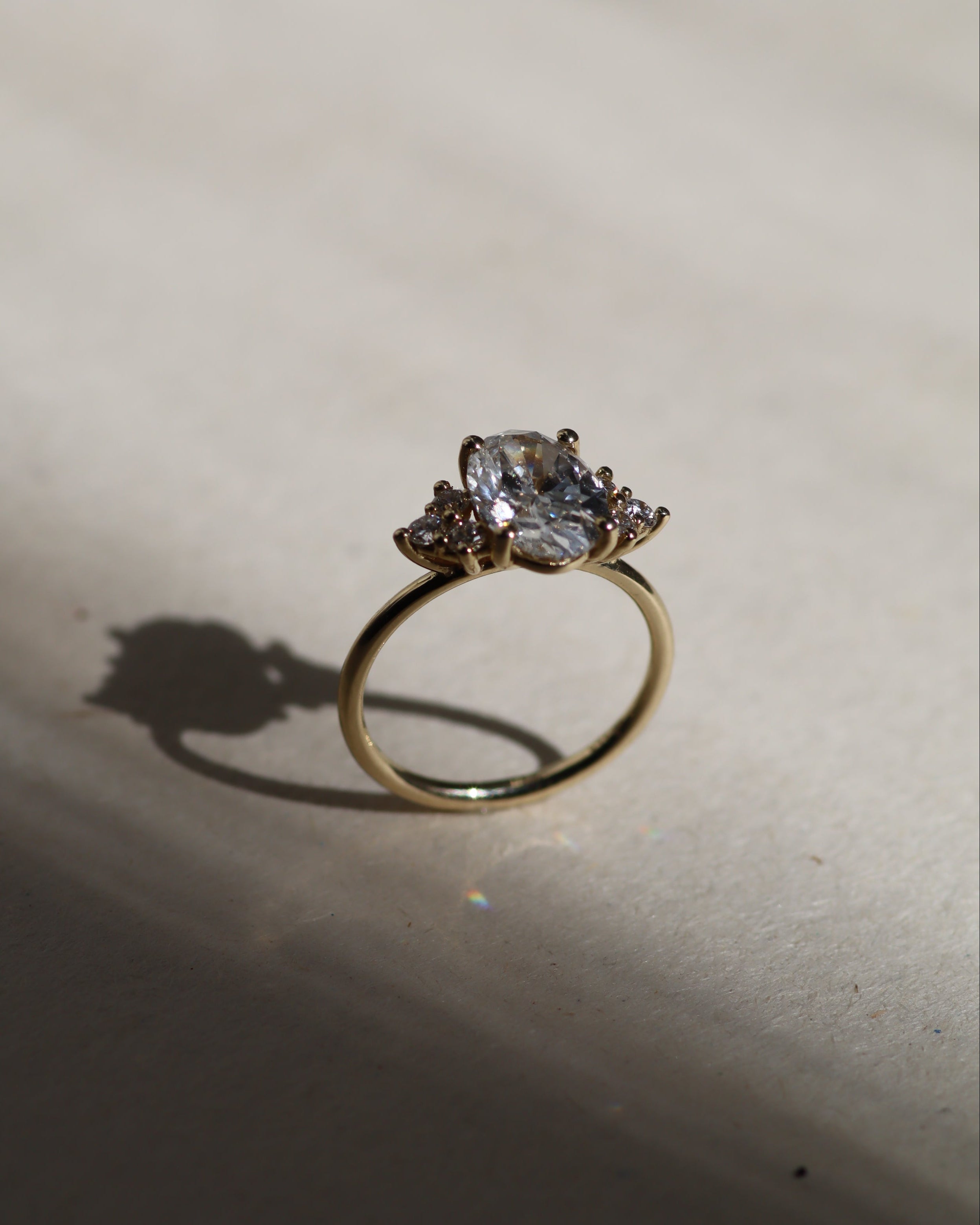 טבעת פריסיליה יהלומים לבנים