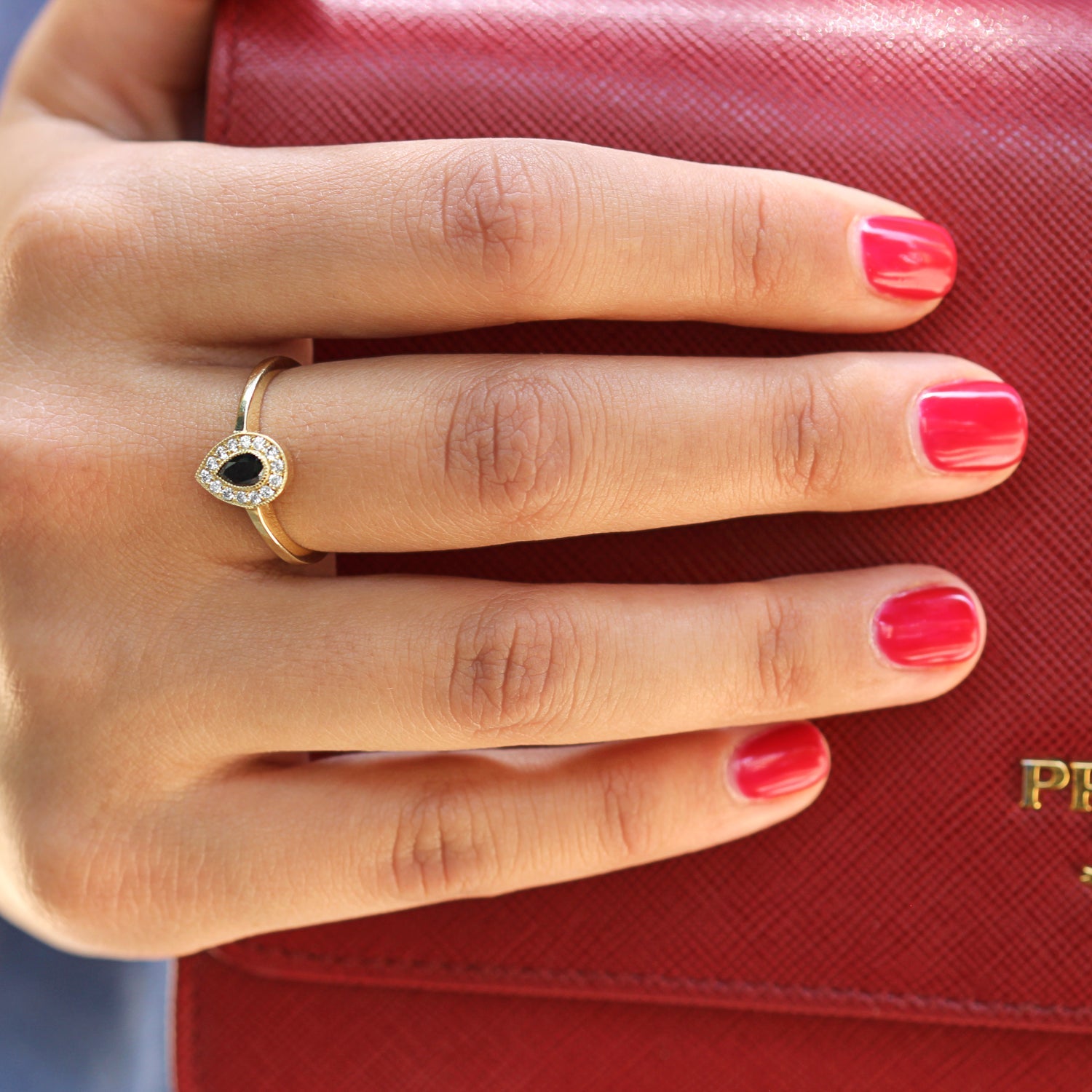 טבעת לונה יהלום שחור