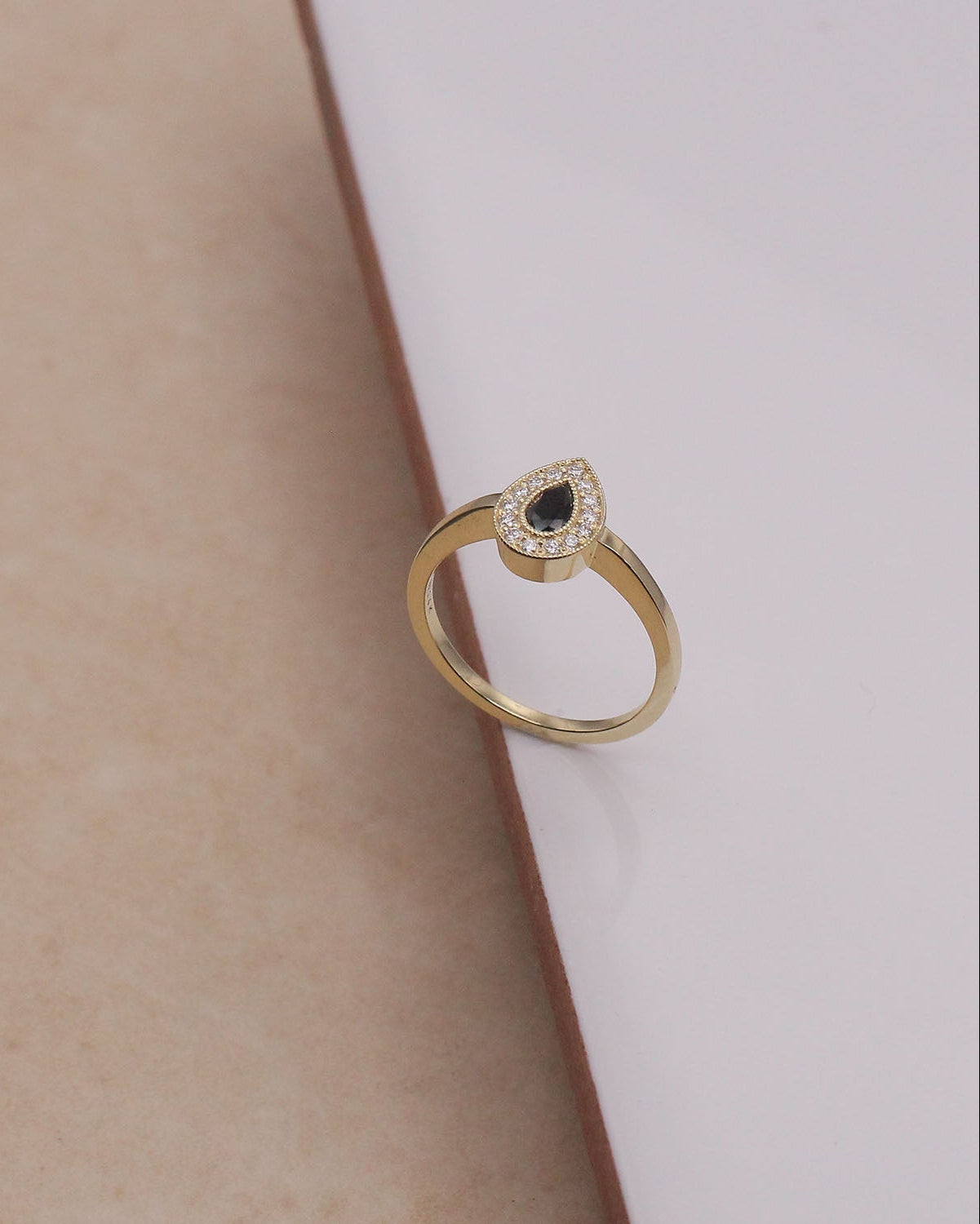 טבעת לונה יהלום שחור