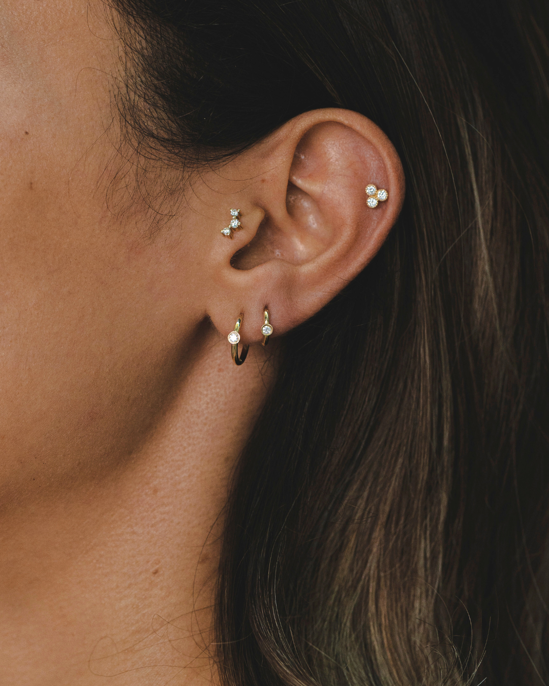 עגיל פירסינג פרידה יהלומים לבנים