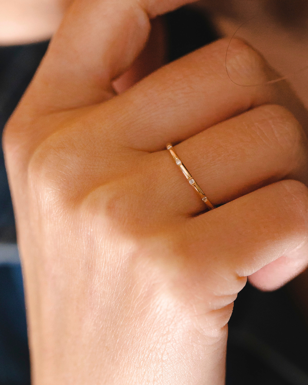 טבעת דונה זהב יהלומים לבנים