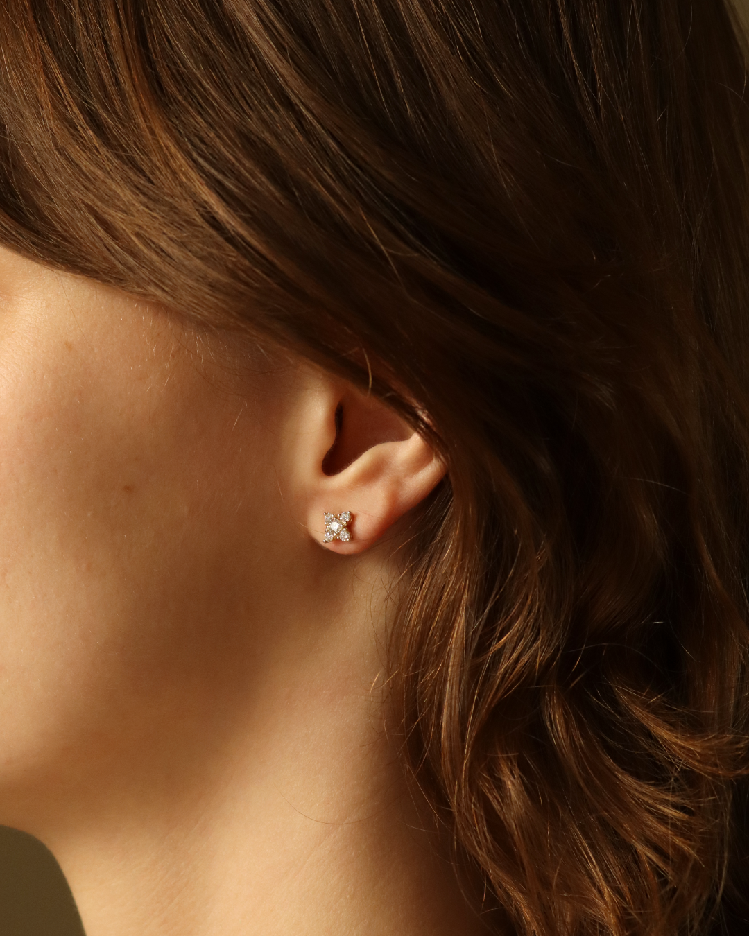 עגיל אליאנה יהלומים לבנים