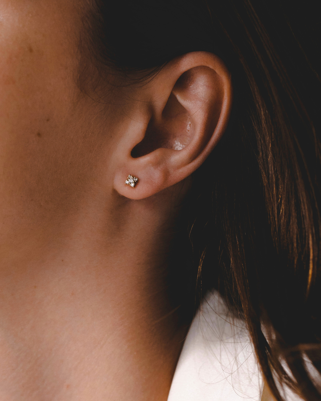 עגיל מיני אליאנה יהלומים לבנים