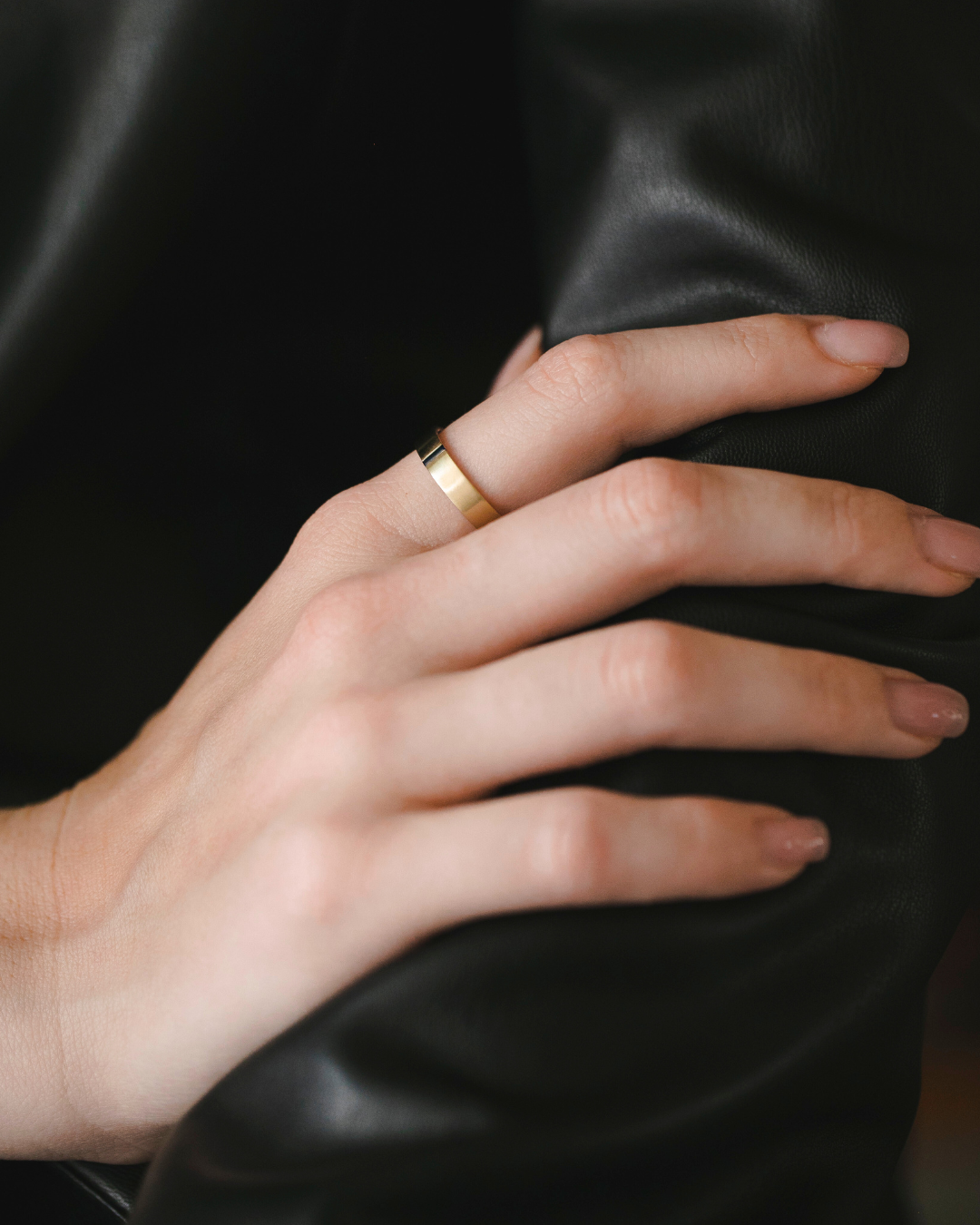 טבעת פרנקי 4 מ"מ מט ספיר ויהלום