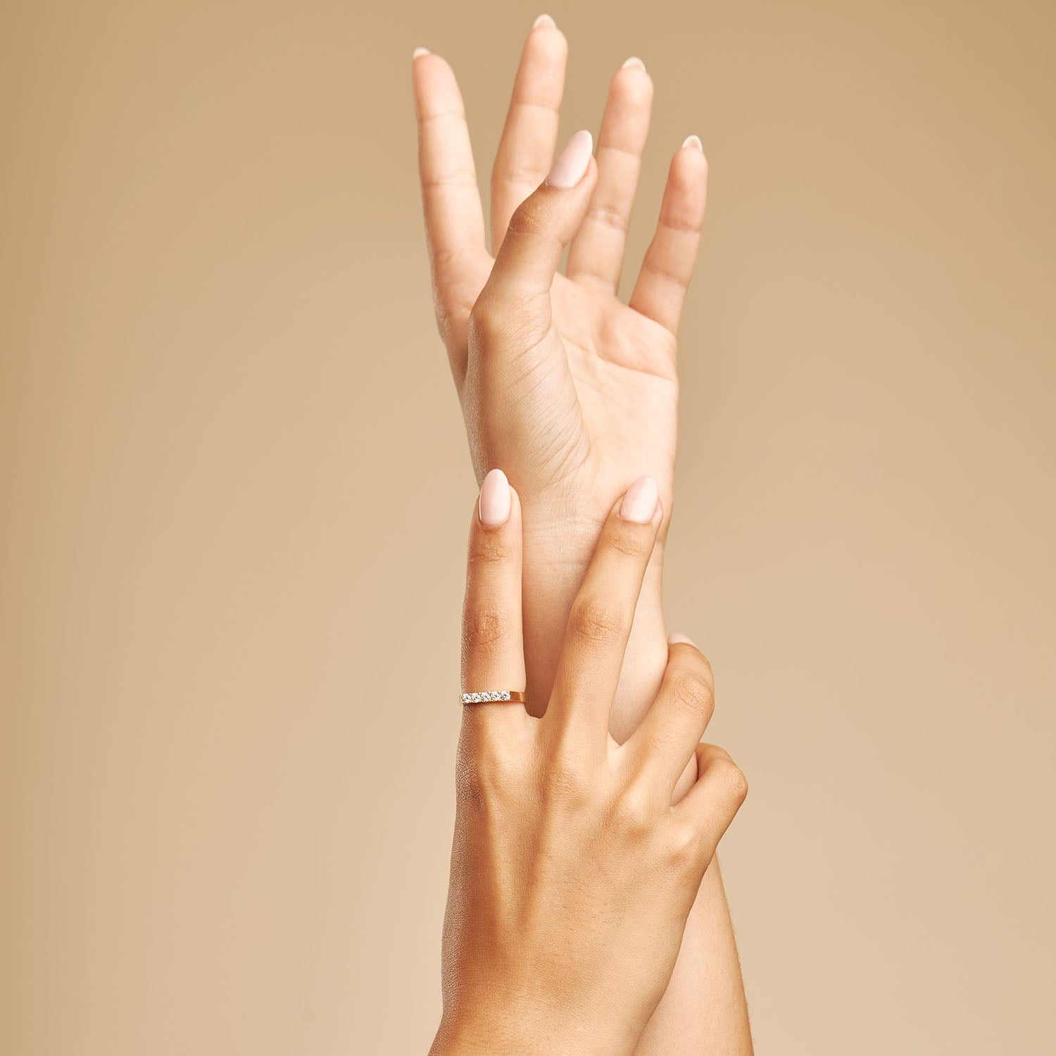 טבעת סמנתה יהלומים לבנים