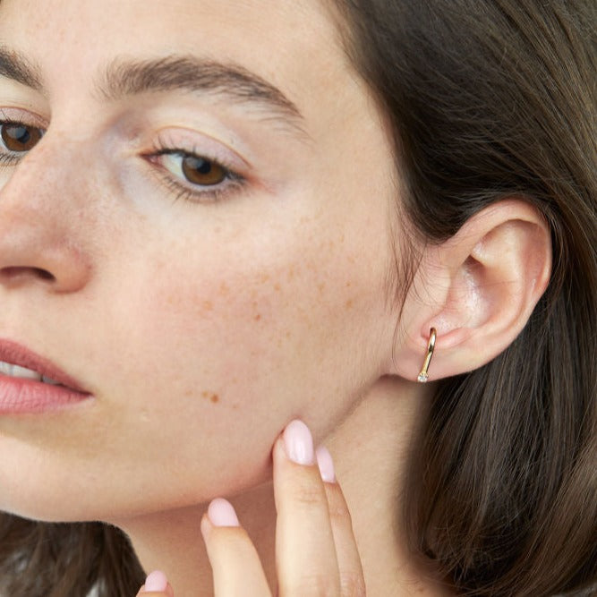 עגיל 14 - יהלום לבן