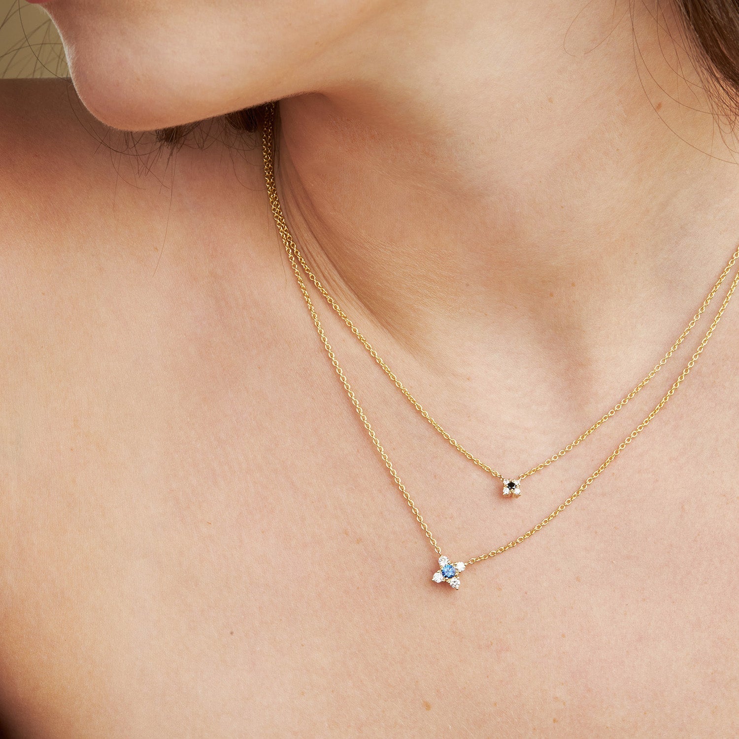 שרשרת ולנטינה עם יהלומים לבנים וספיר