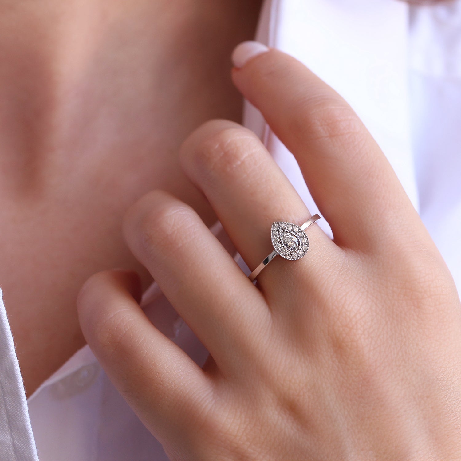 טבעת לונה יהלום לבן