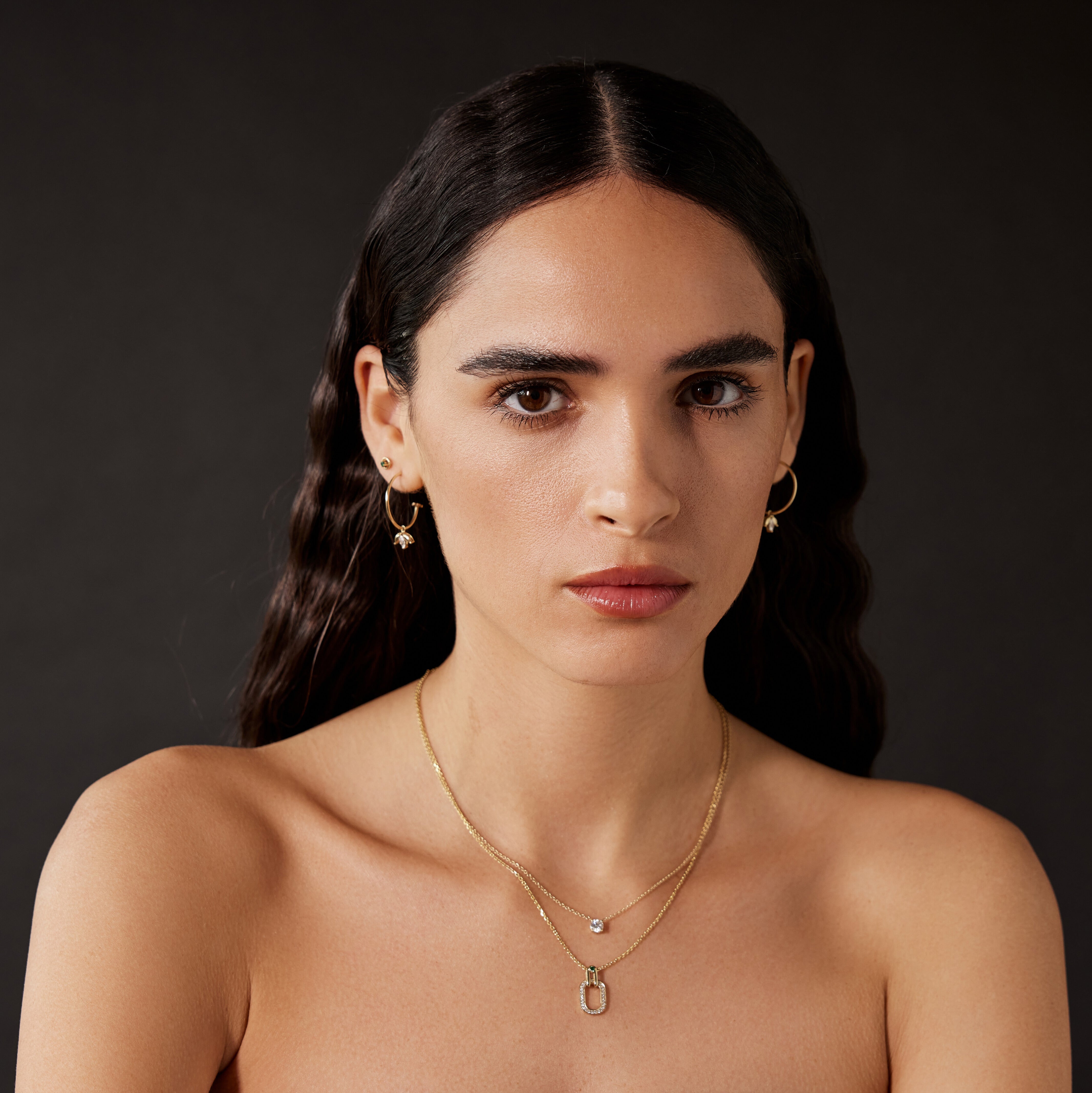 שרשרת 01 - אמרלד ויהלומים לבנים