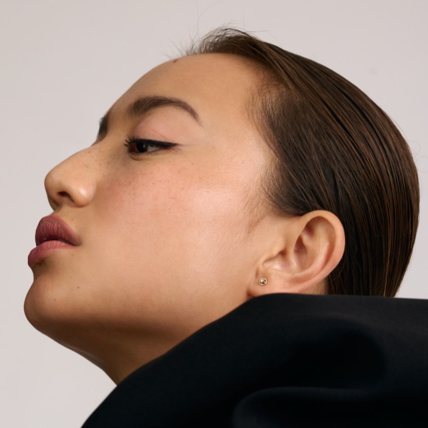 עגיל 15 - יהלום לבן