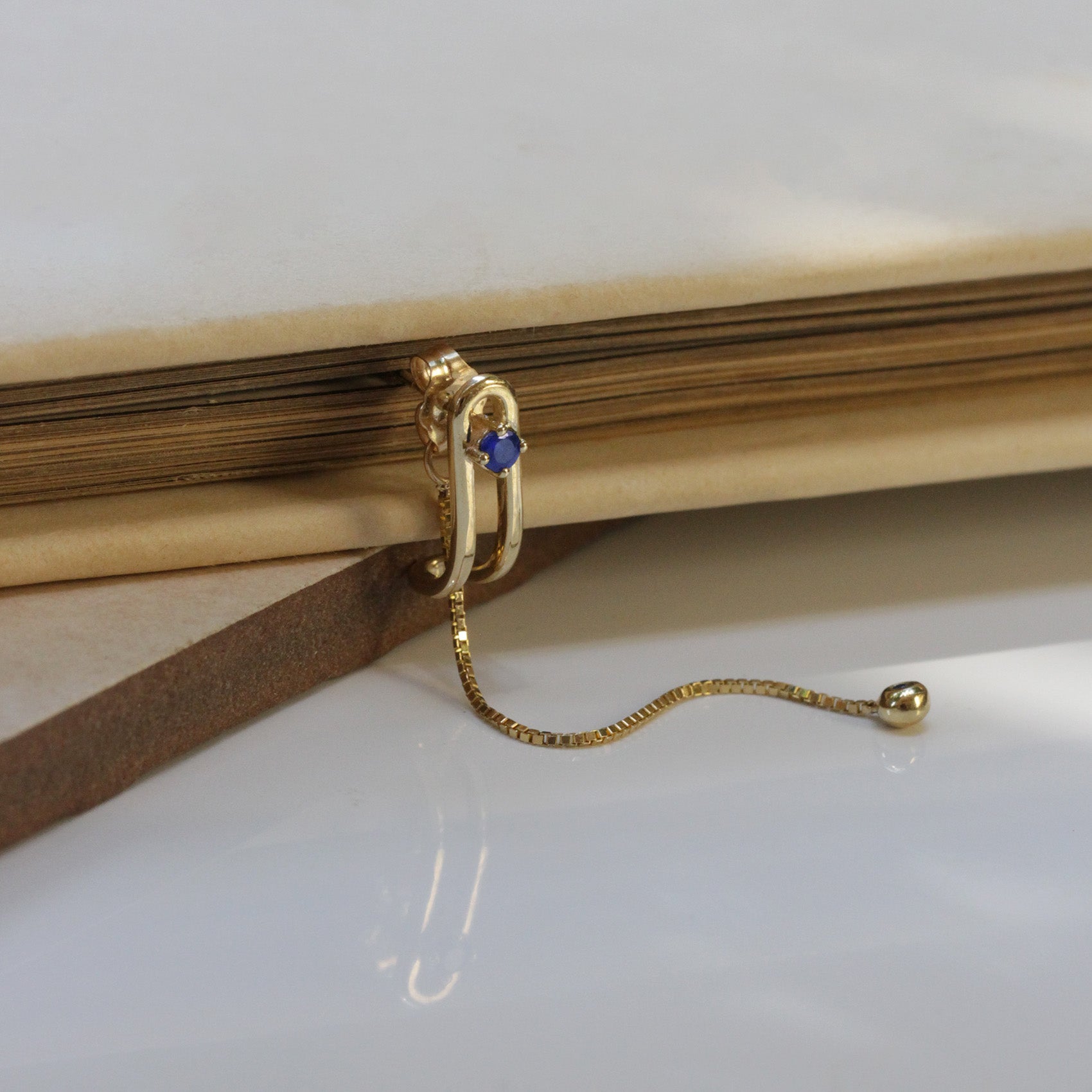 עגיל 12 - ספיר