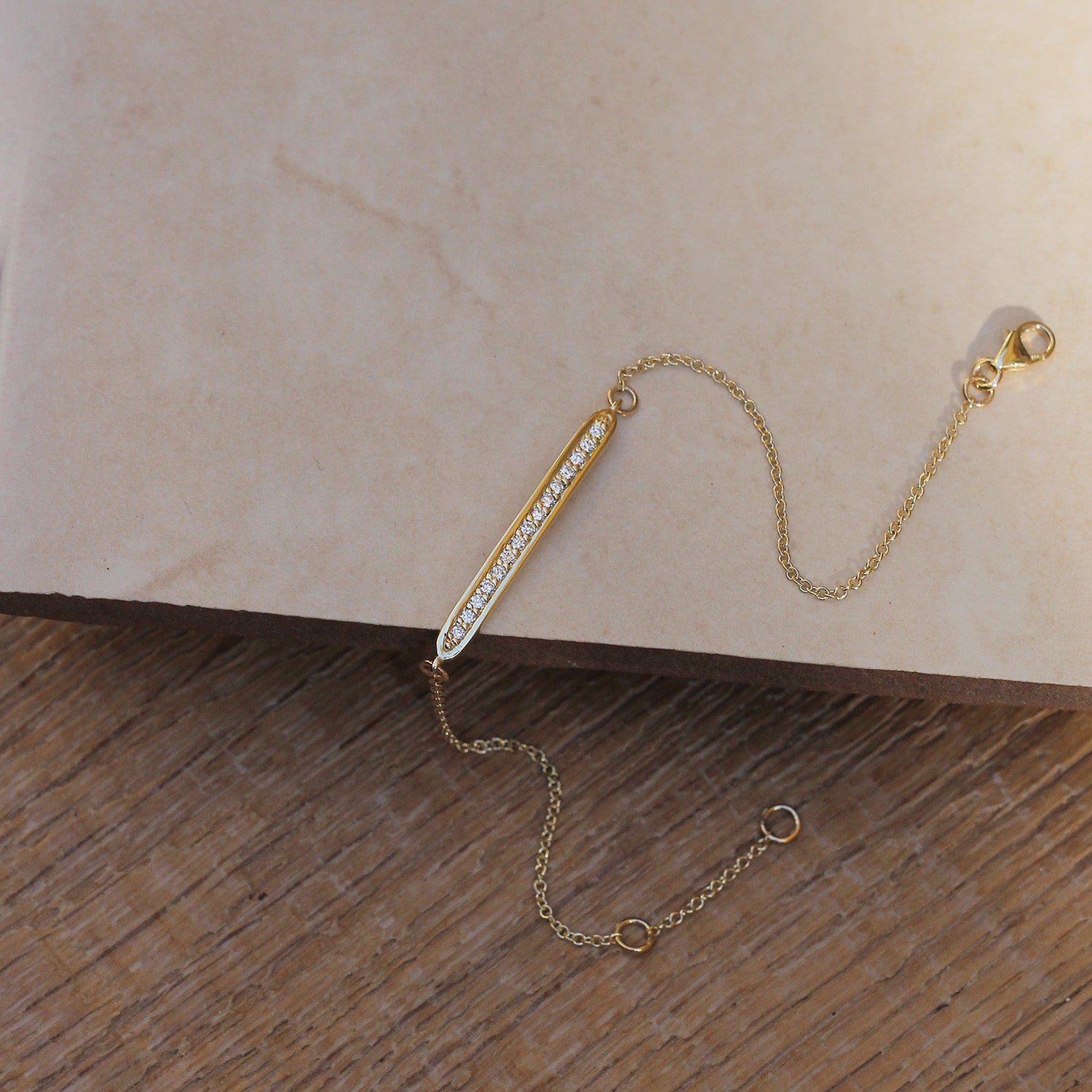 צמיד פלורנס עם יהלומים לבנים