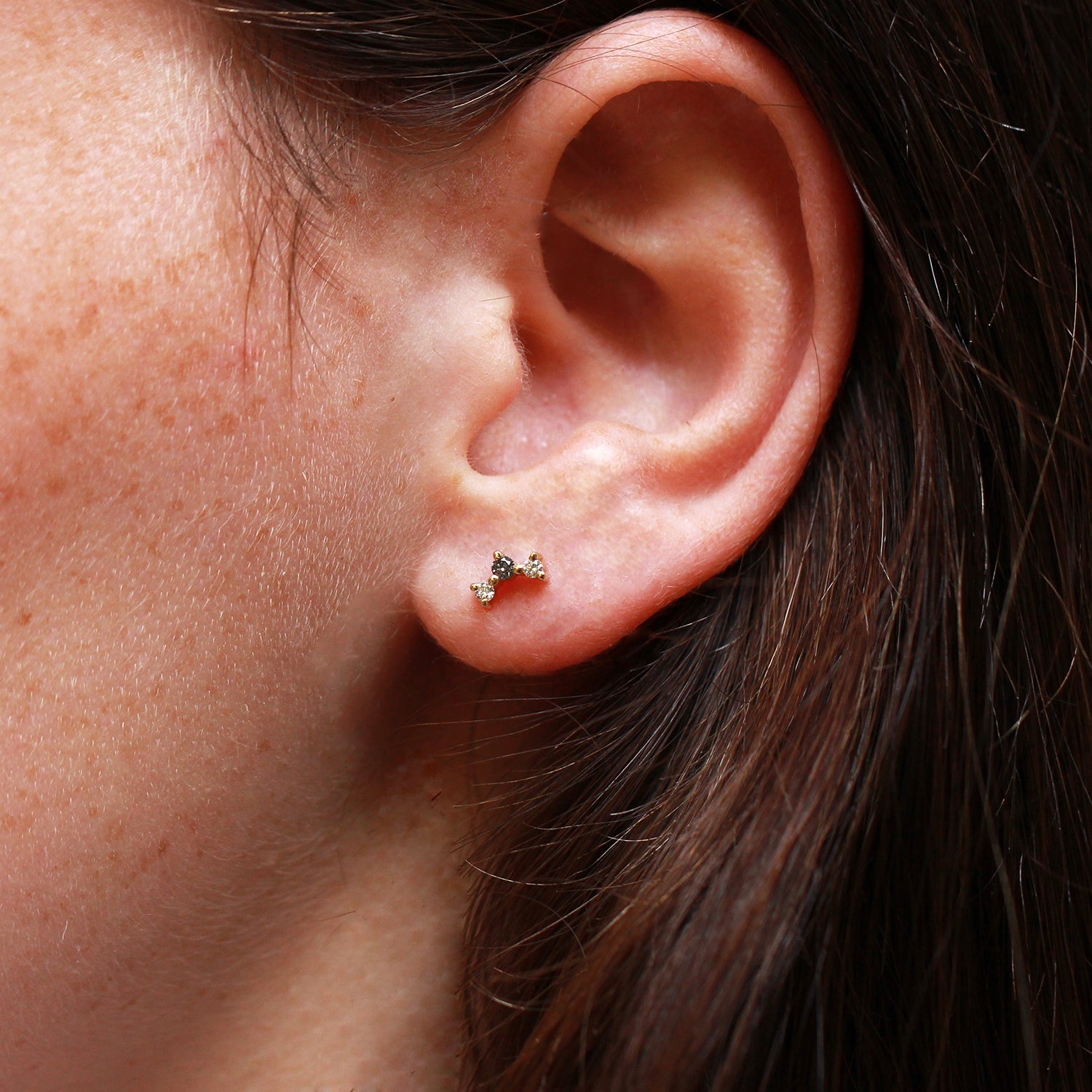 עגיל פרידה יהלומים לבנים ואפורים