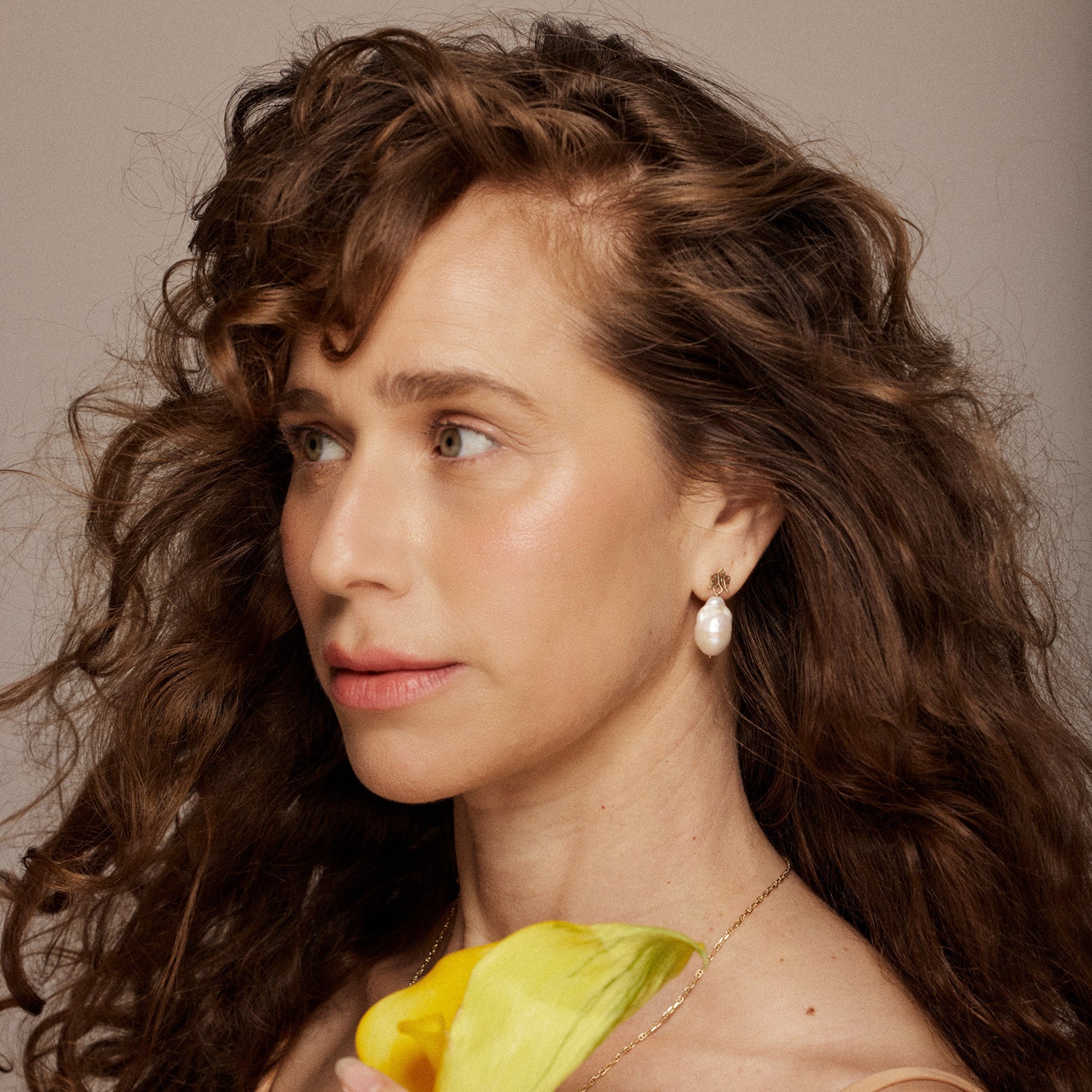 עגיל בארוק גדול