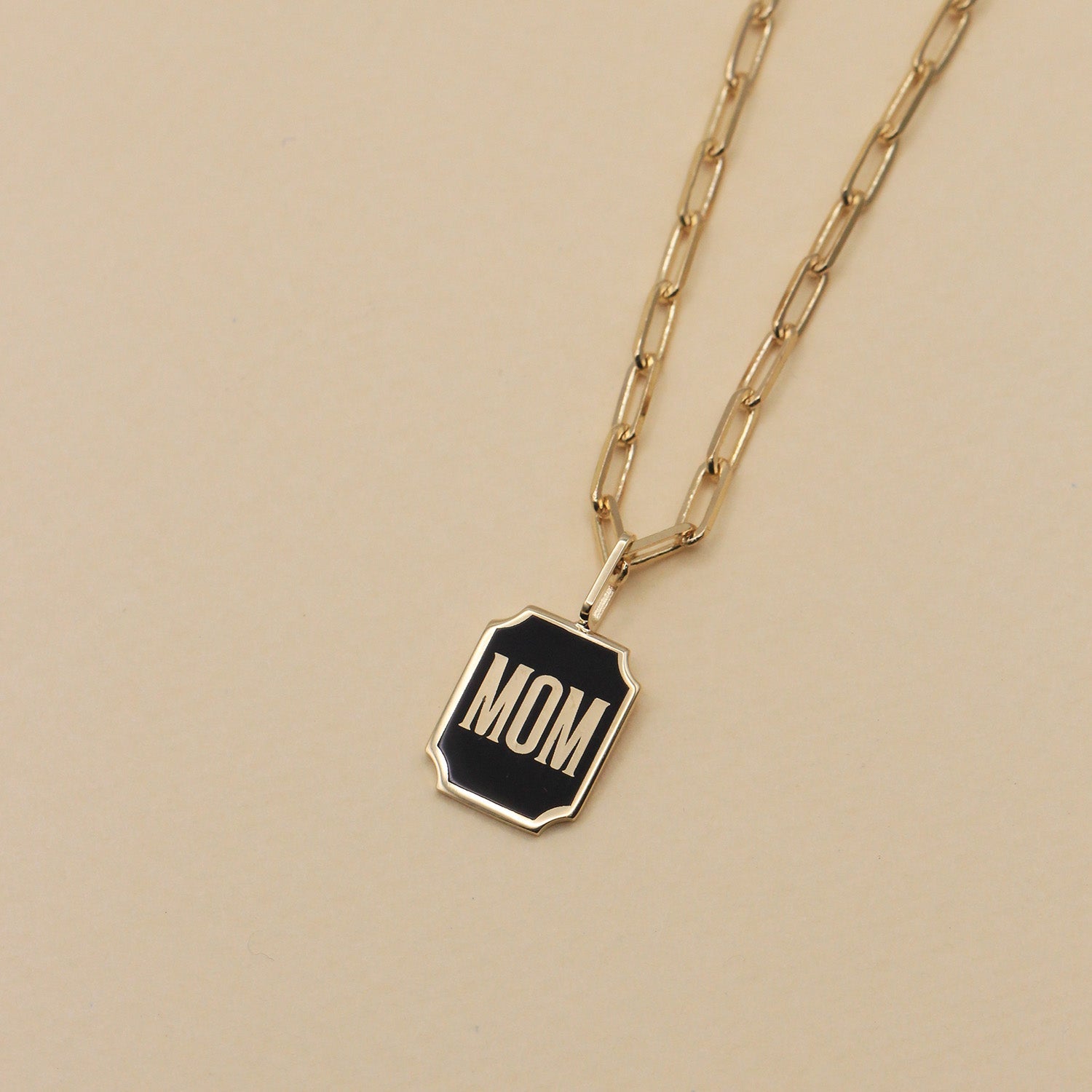 שרשרת סטייפלס תליון MOM\DAD