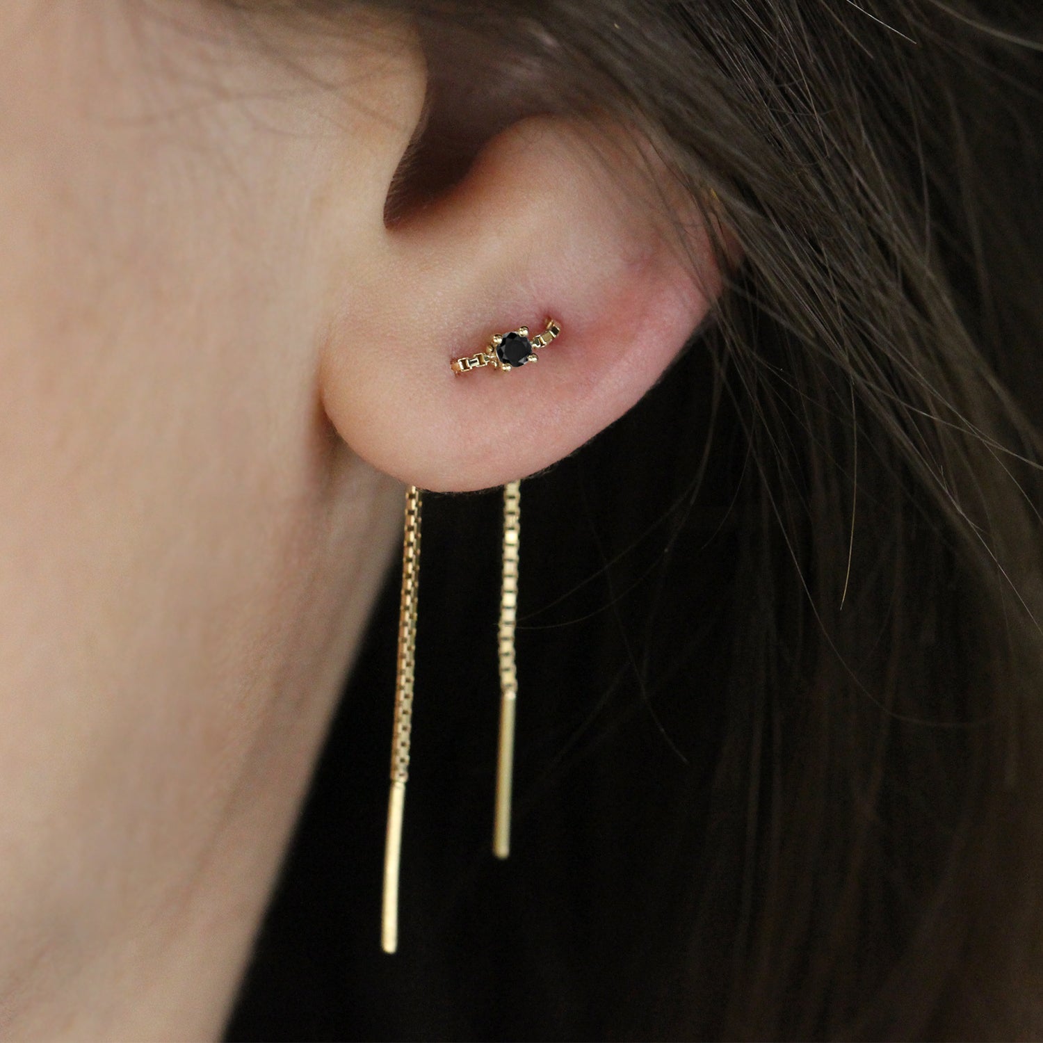 עגיל נינה יהלום שחור