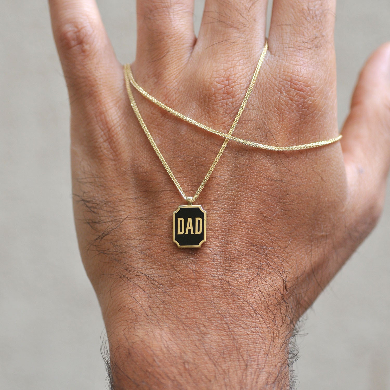 שרשרת DAD \ MOM