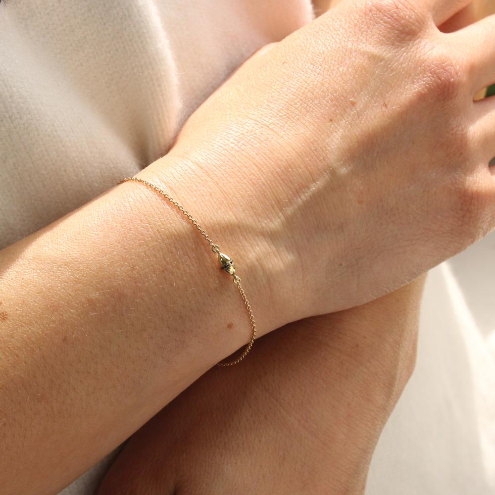 צמיד זהב קוקו יהלומים שחורים