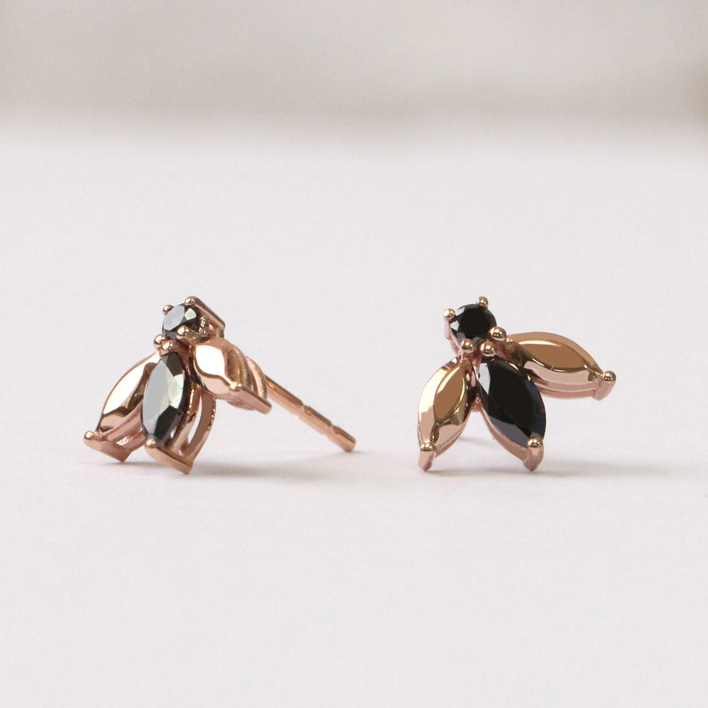 עגיל פאולין יהלומים שחורים