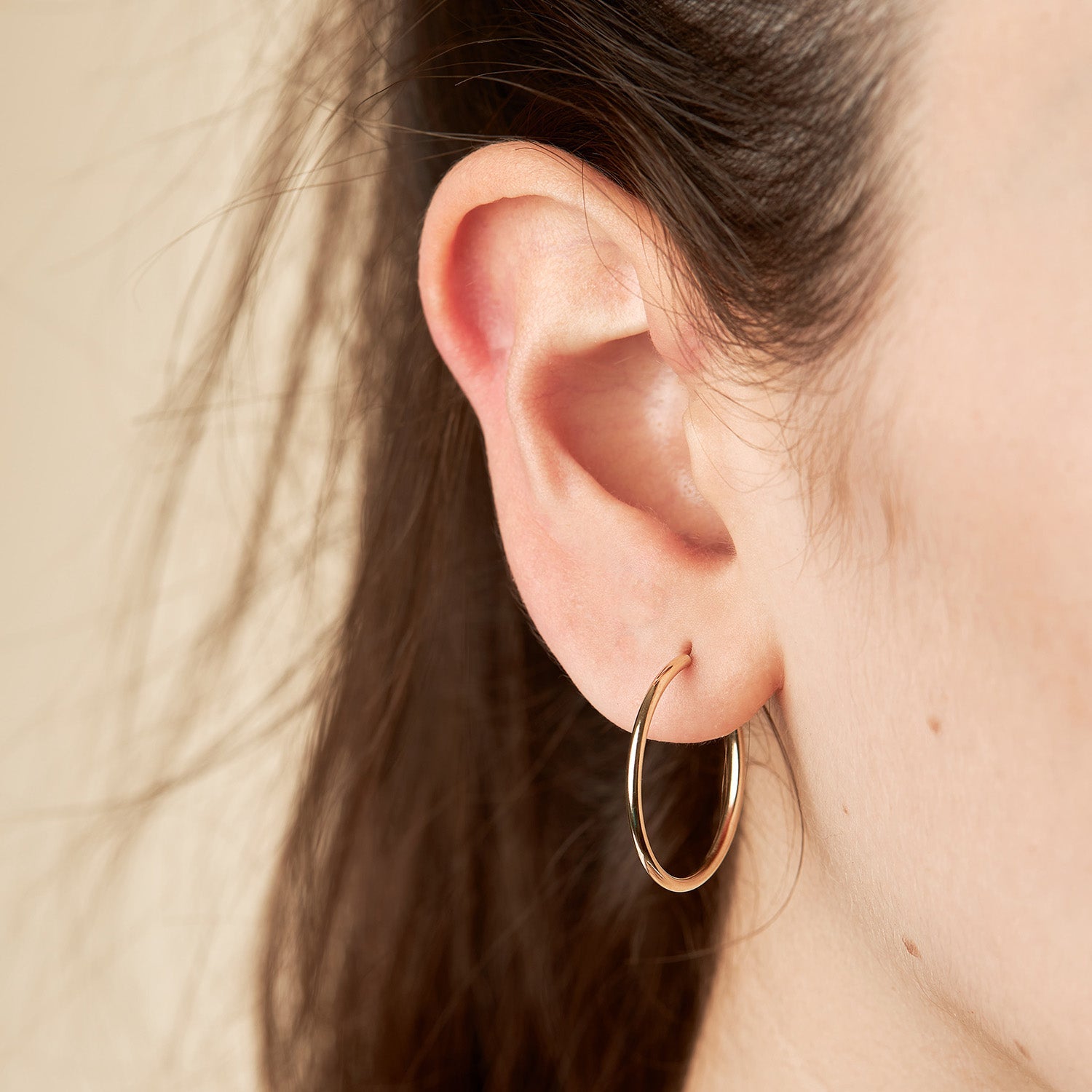 עגיל חישוק ויטני