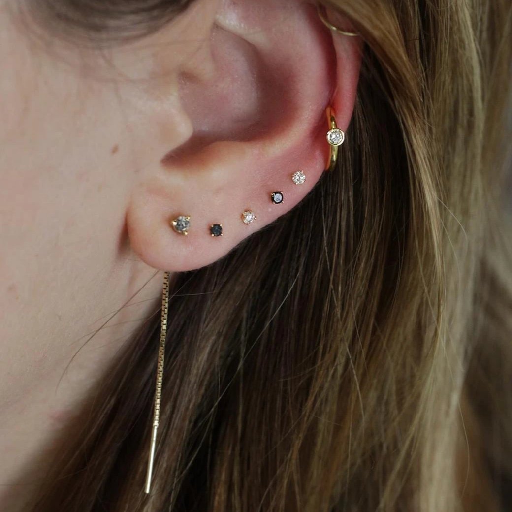 עגיל נוני יהלום אפור