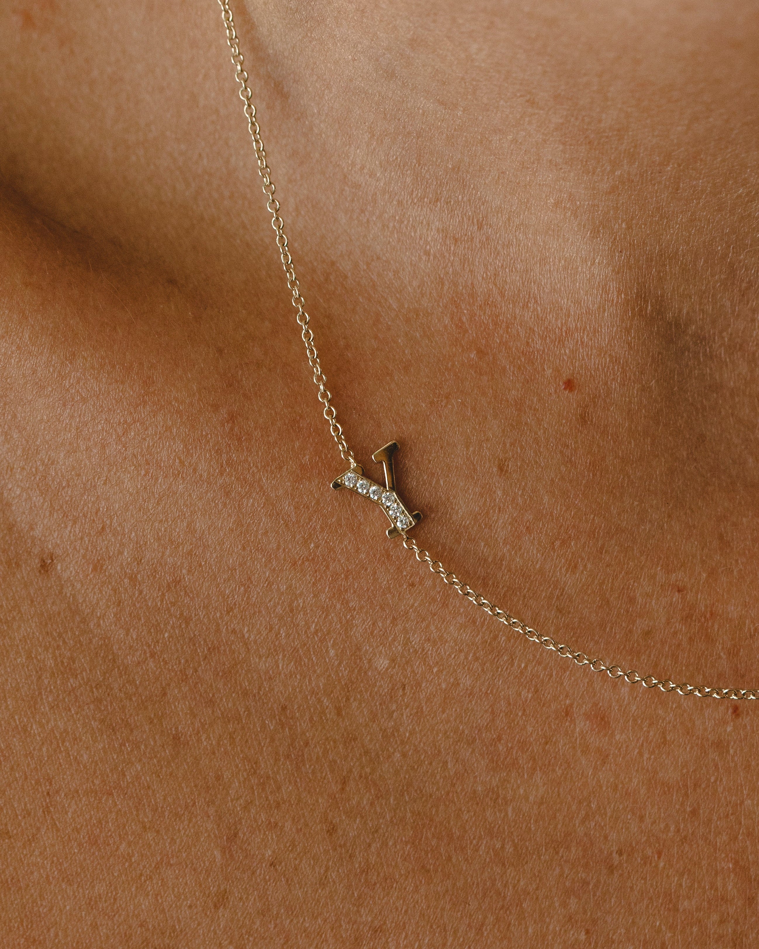 השרשרת של מעיין