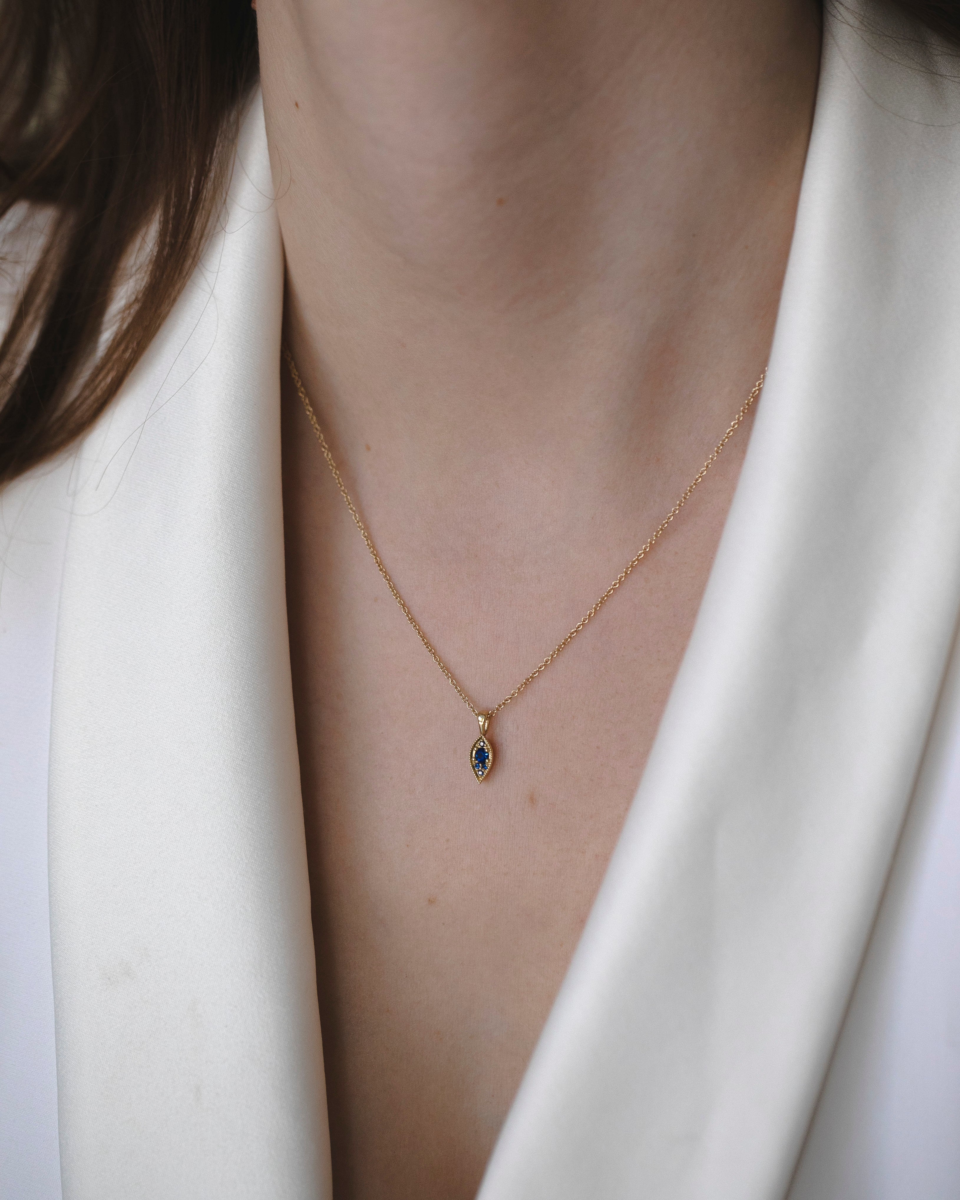 שרשרת ג׳יין עם ספירים