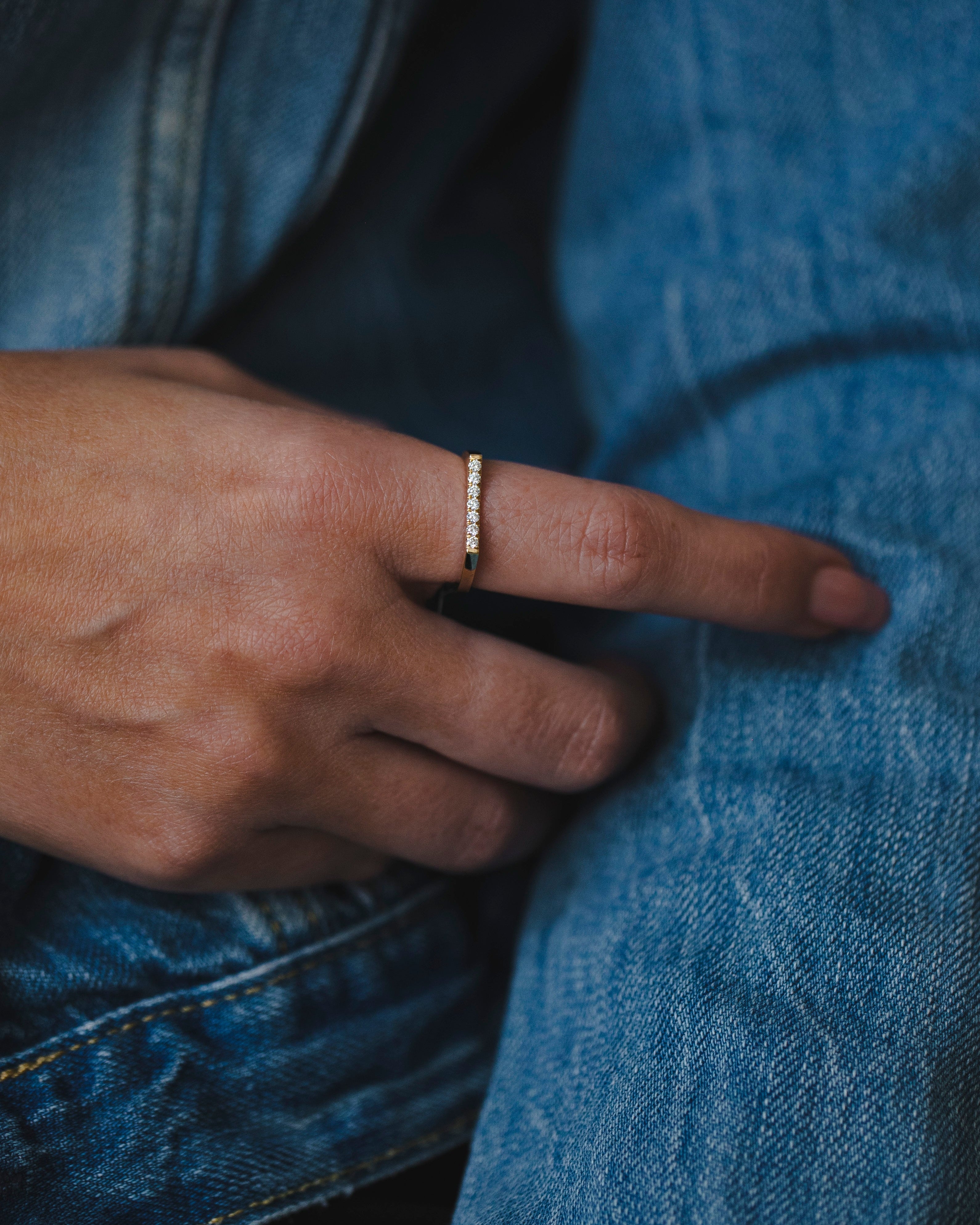 טבעת קארי יהלומים לבנים