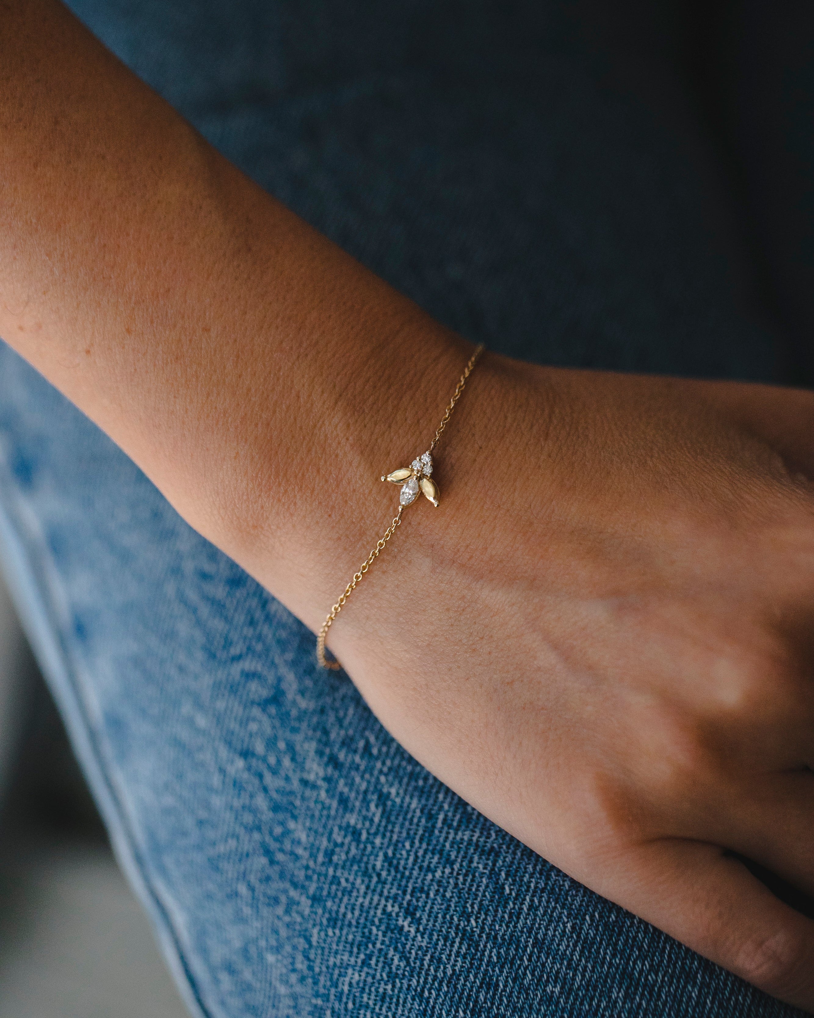 צמיד ז׳אן פואסון יהלומים לבנים