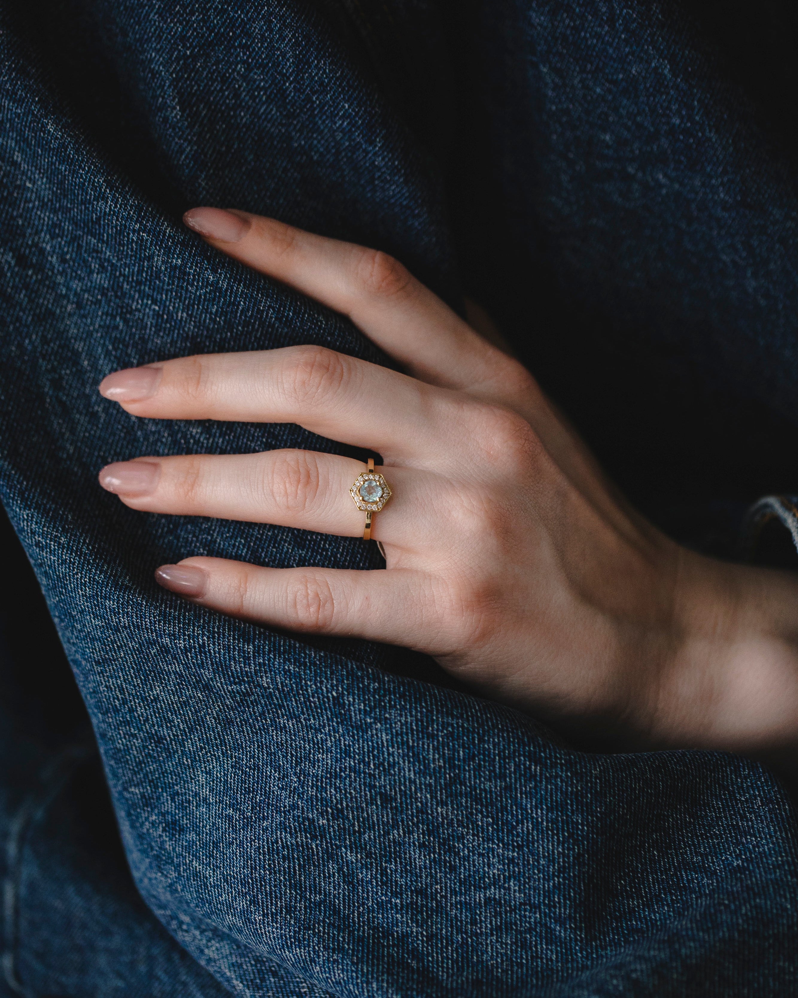 טבעת איימי עם אקוומרין 5 מ"מ