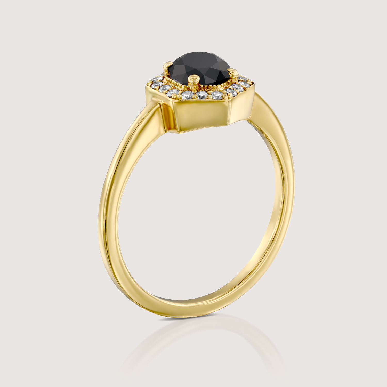 טבעת איימי עם יהלום שחור 5 מ"מ