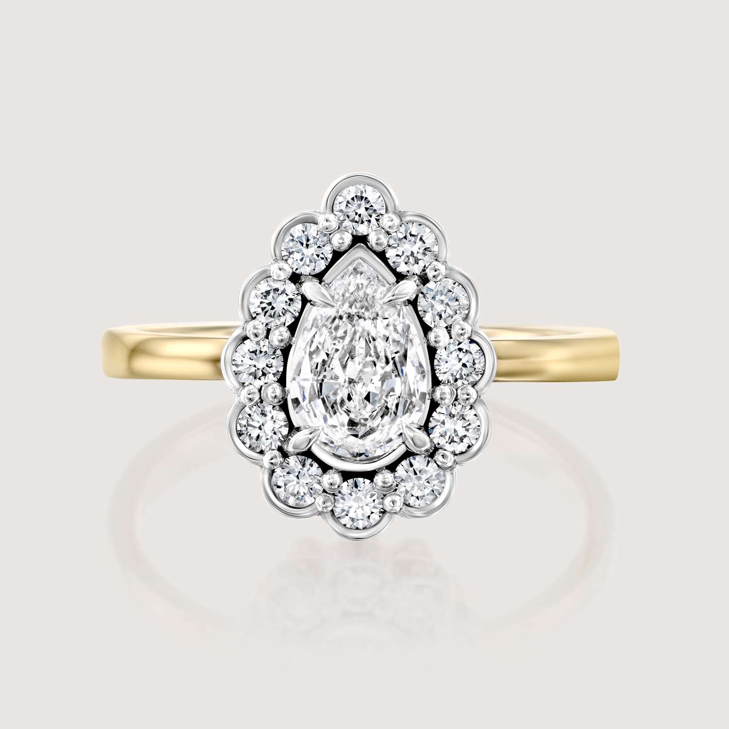 טבעת מארי אנטואנט עם יהלומים