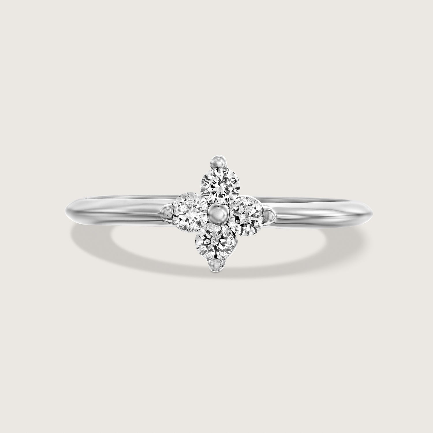 טבעת בת' יהלומים לבנים