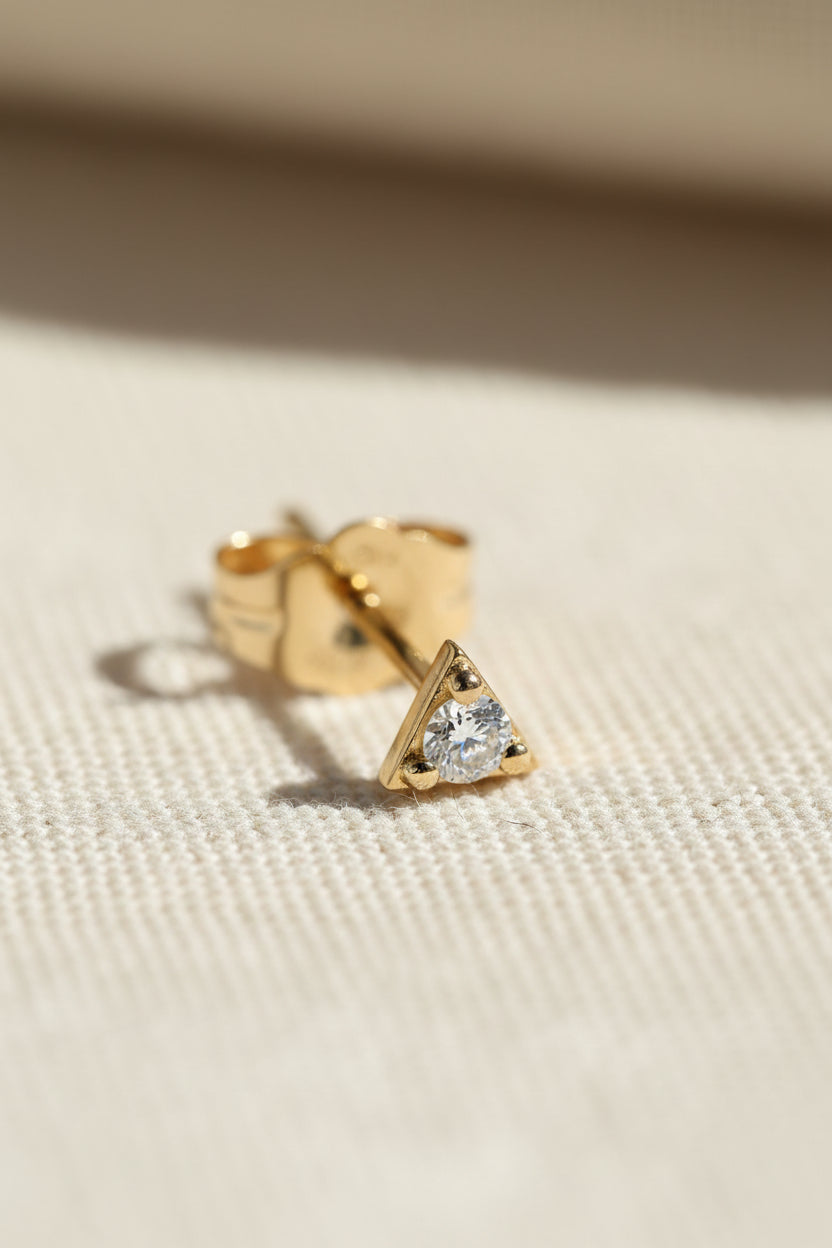 עגיל רות יהלום לבן