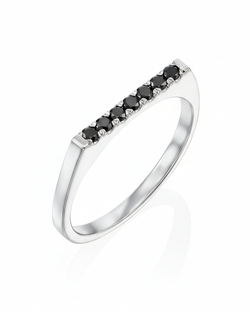 טבעת קארי יהלומים שחורים