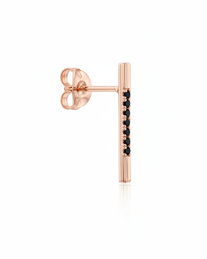 עגיל ולרי ארוך עם יהלומים שחורים