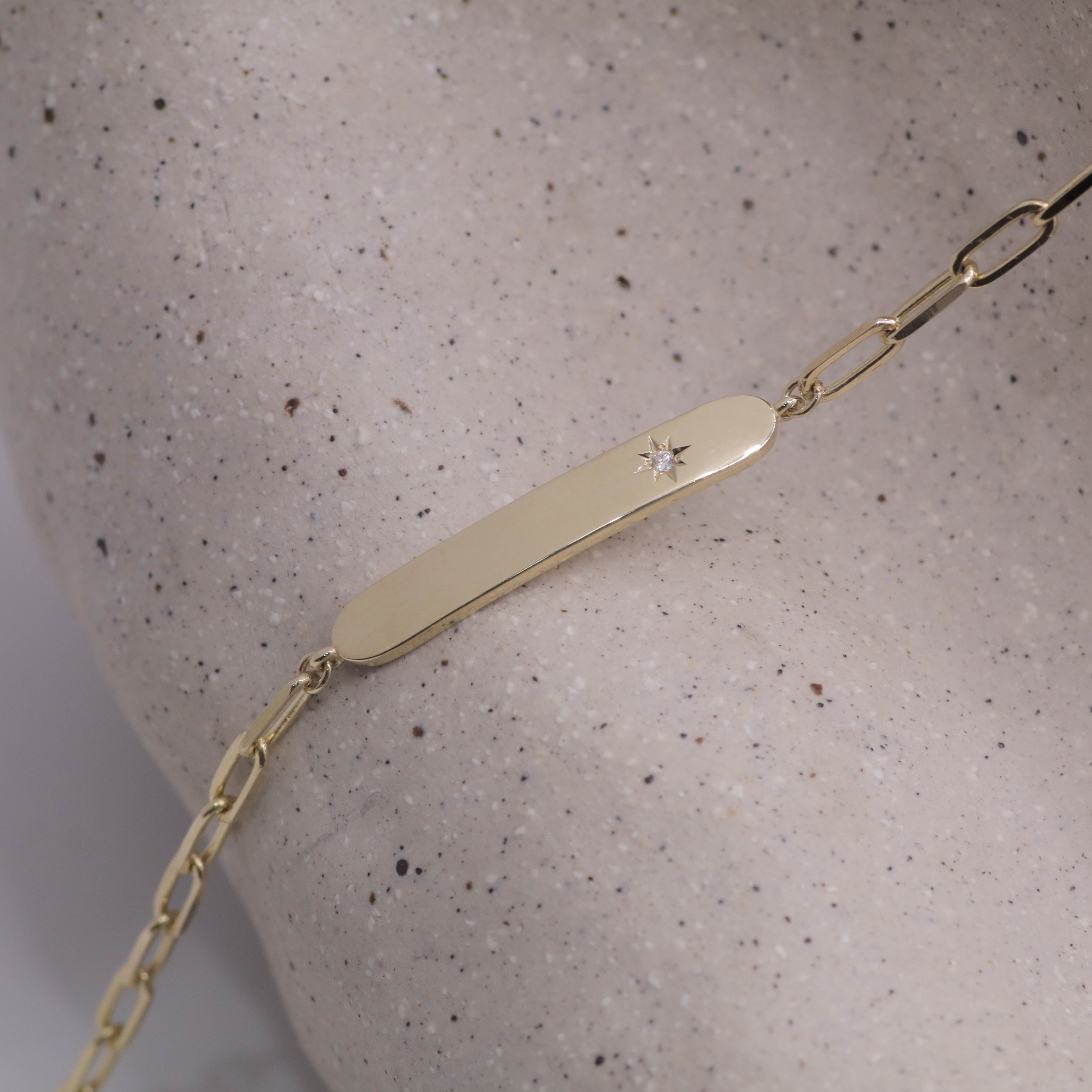 צמיד פלורנס משובץ יהלום עם שרשרת חוליות