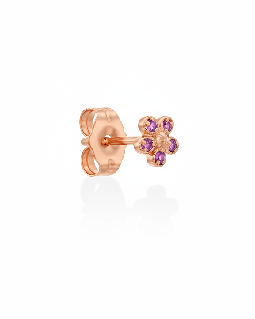 עגיל פרח משובץ ספיר ורוד