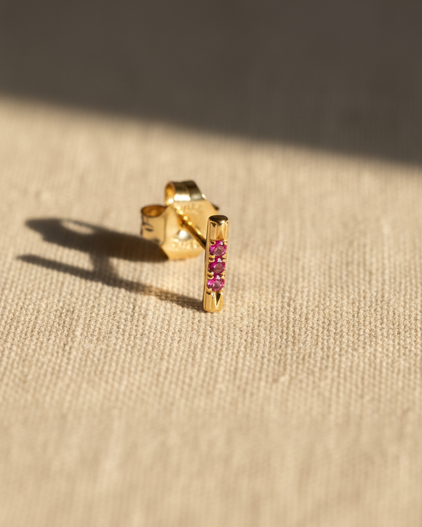 עגיל ואלרי עם ספיר ורוד