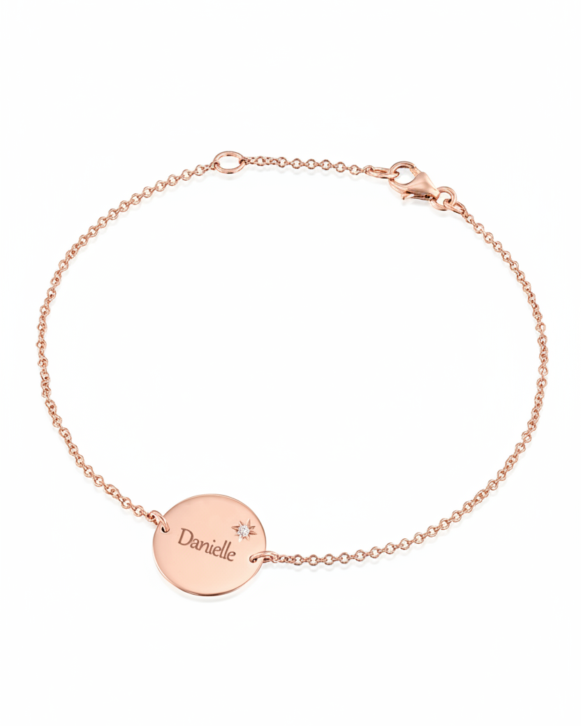 צמיד קיארה עם שיבוץ יהלום וחריטה