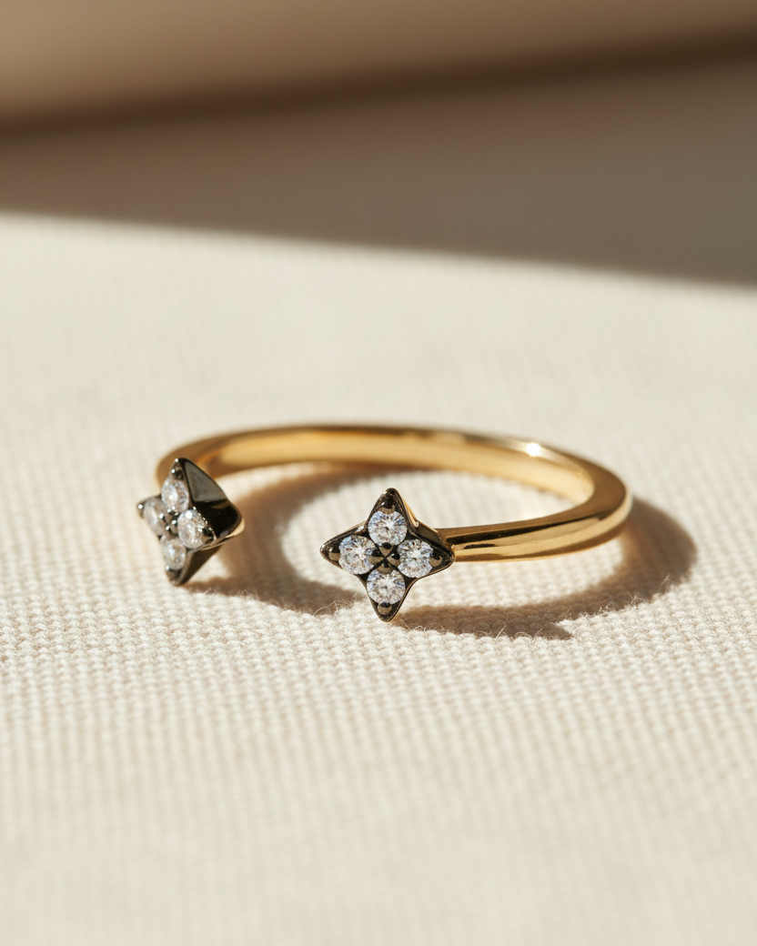 טבעת מרקורי יהלומים לבנים עם השחרה