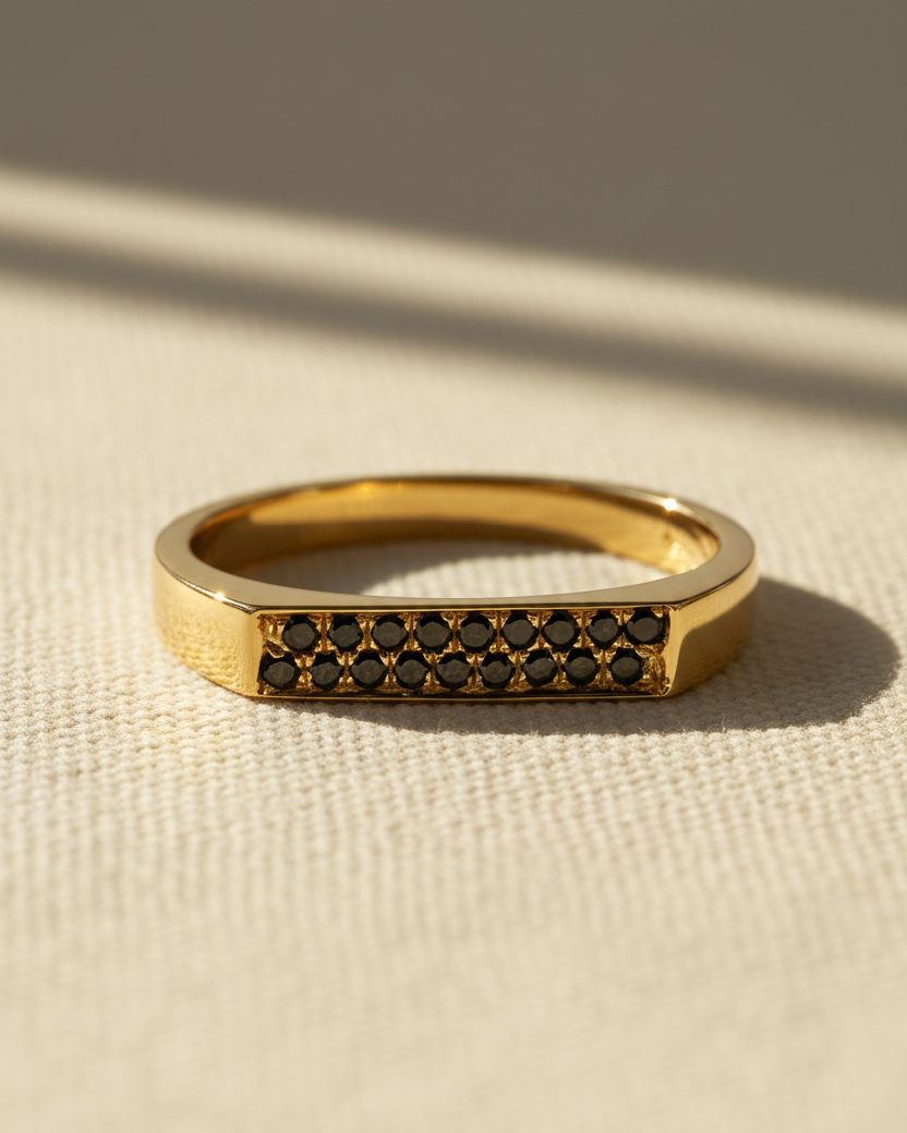 טבעת שרלוט יהלומים שחורים