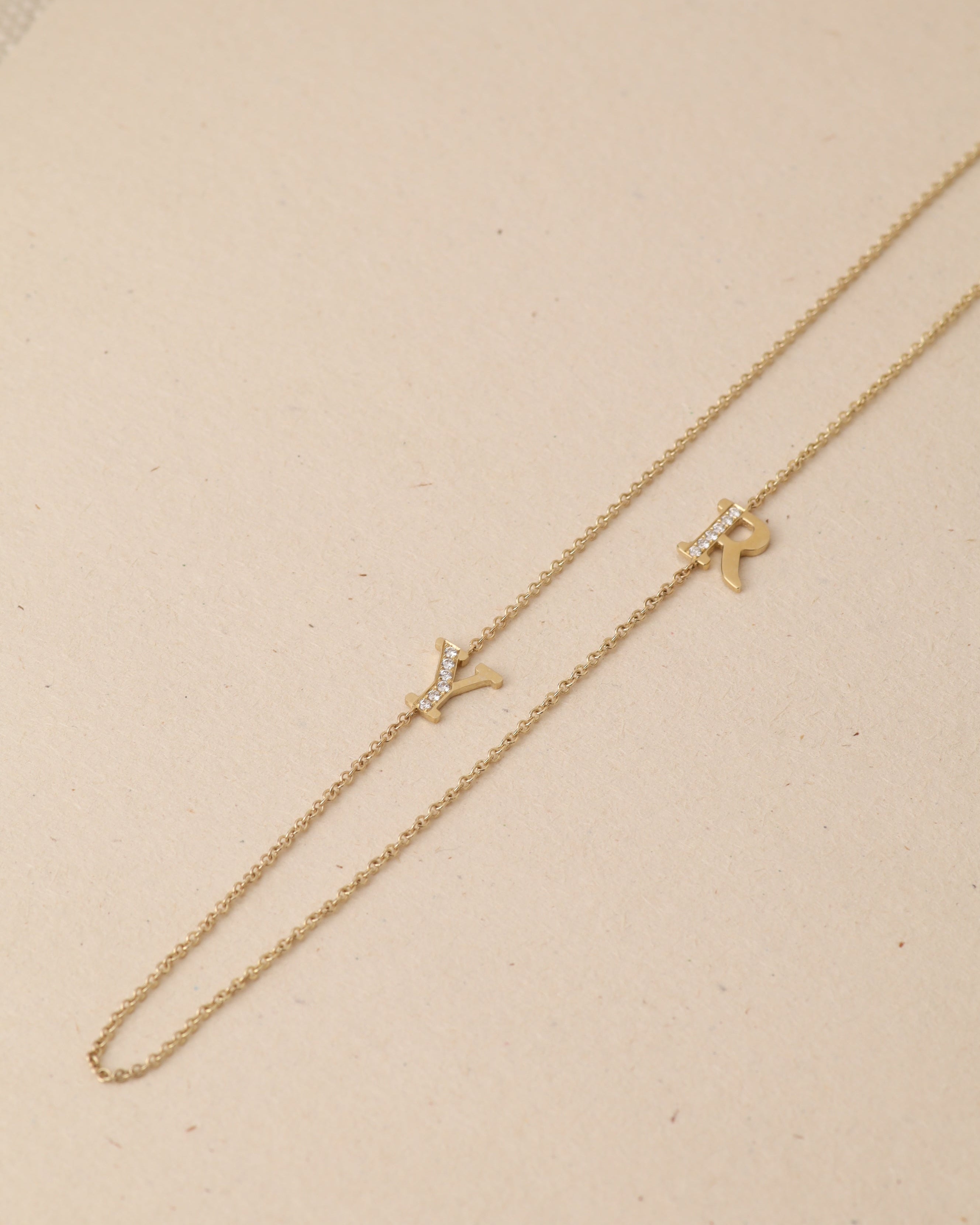 השרשרת של מעיין