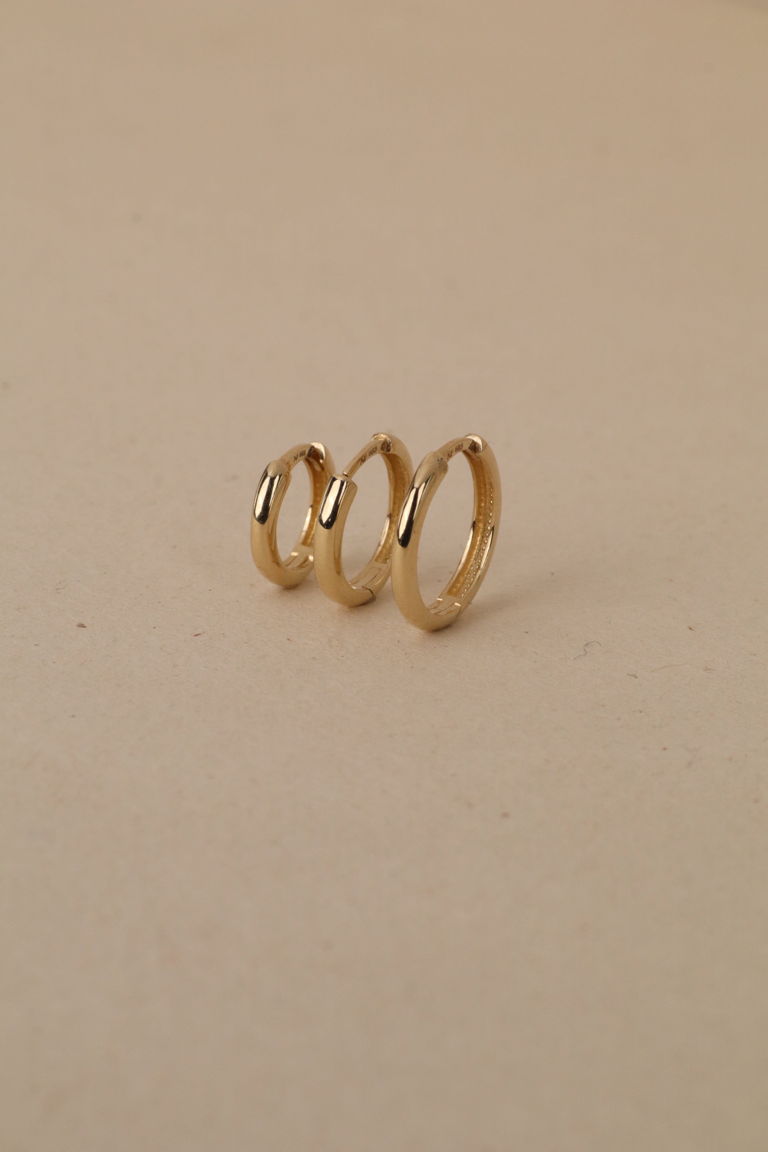 עגיל חישוק קיילי