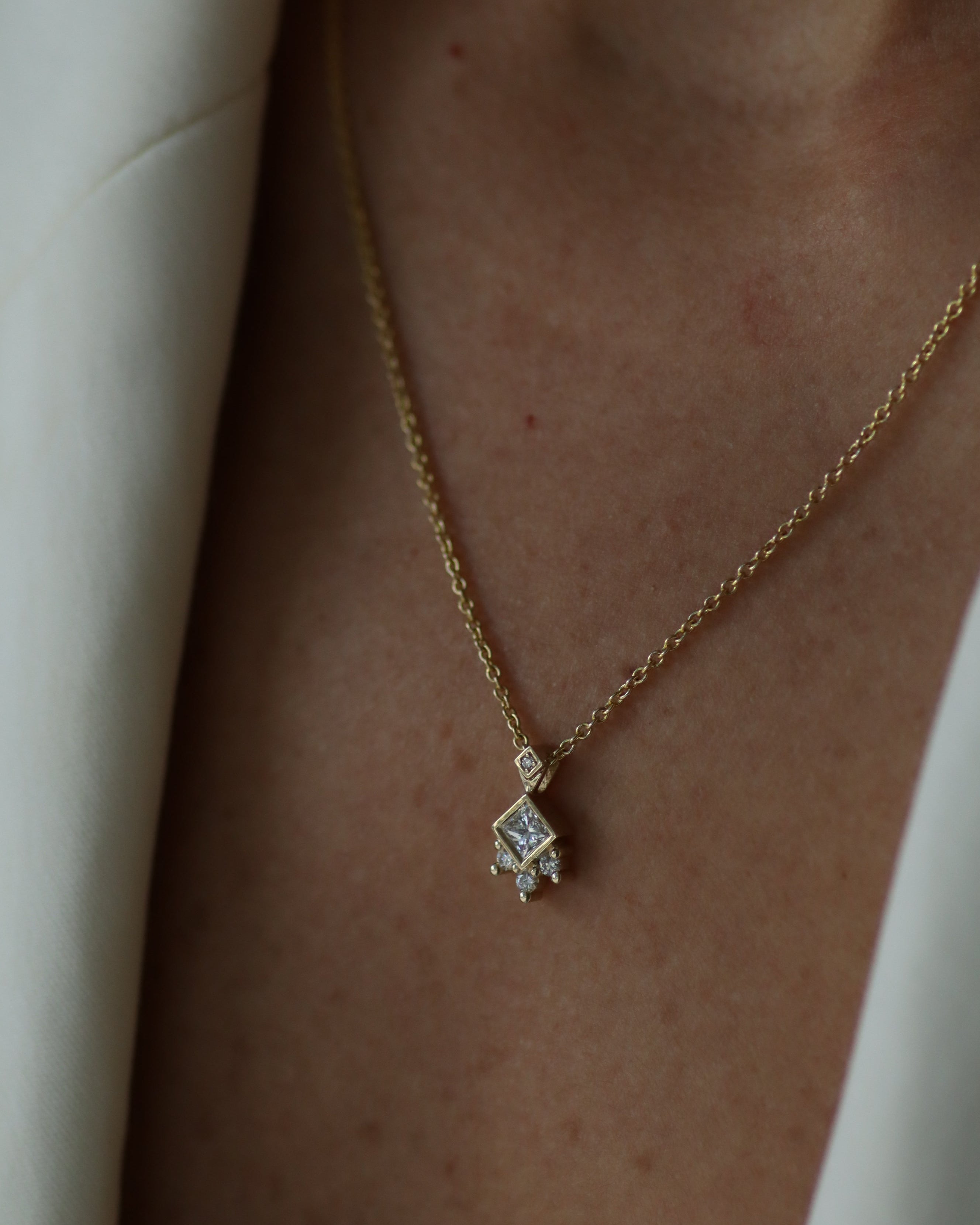 שרשרת ורוניקה יהלומים