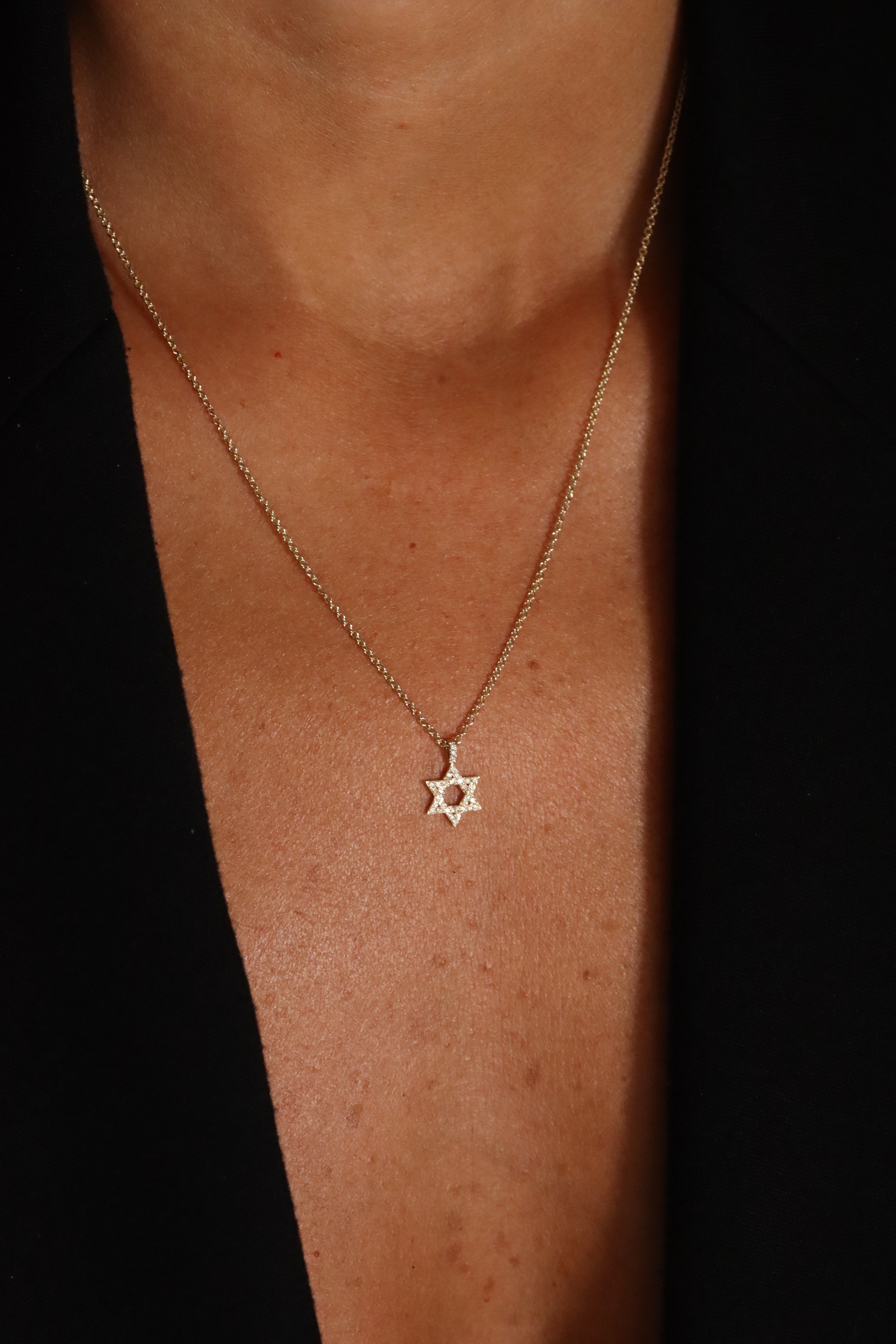 שרשרת מגן דוד יהושוע משובץ יהלומים קטן