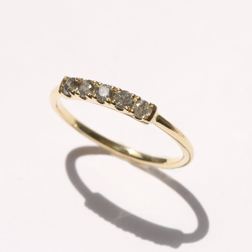 טבעת קנדי יהלומים אפורים