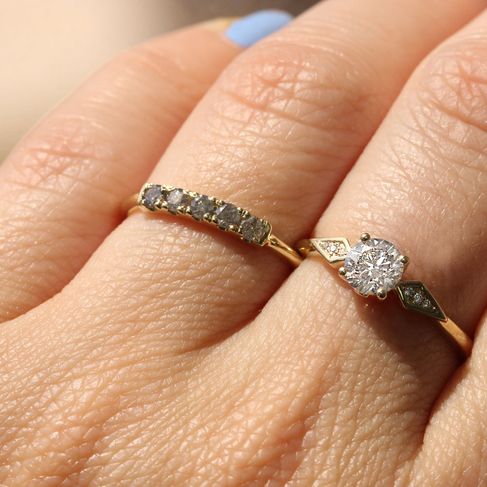 טבעת קנדי יהלומים אפורים