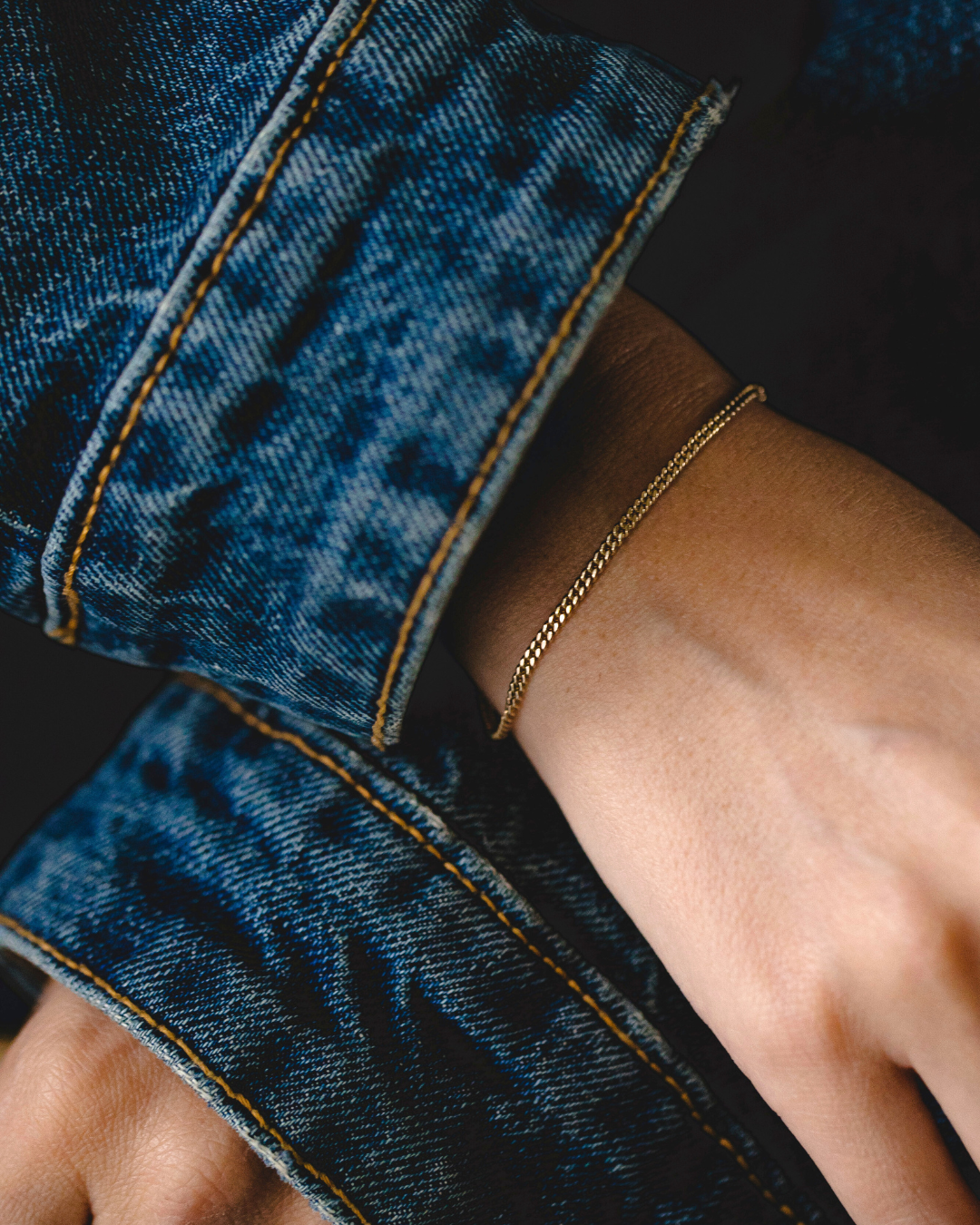 צמיד זהב מלאני