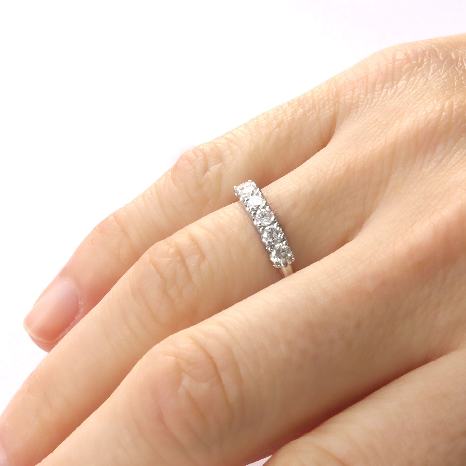 טבעת קנדי יהלומים לבנים-  מדיום